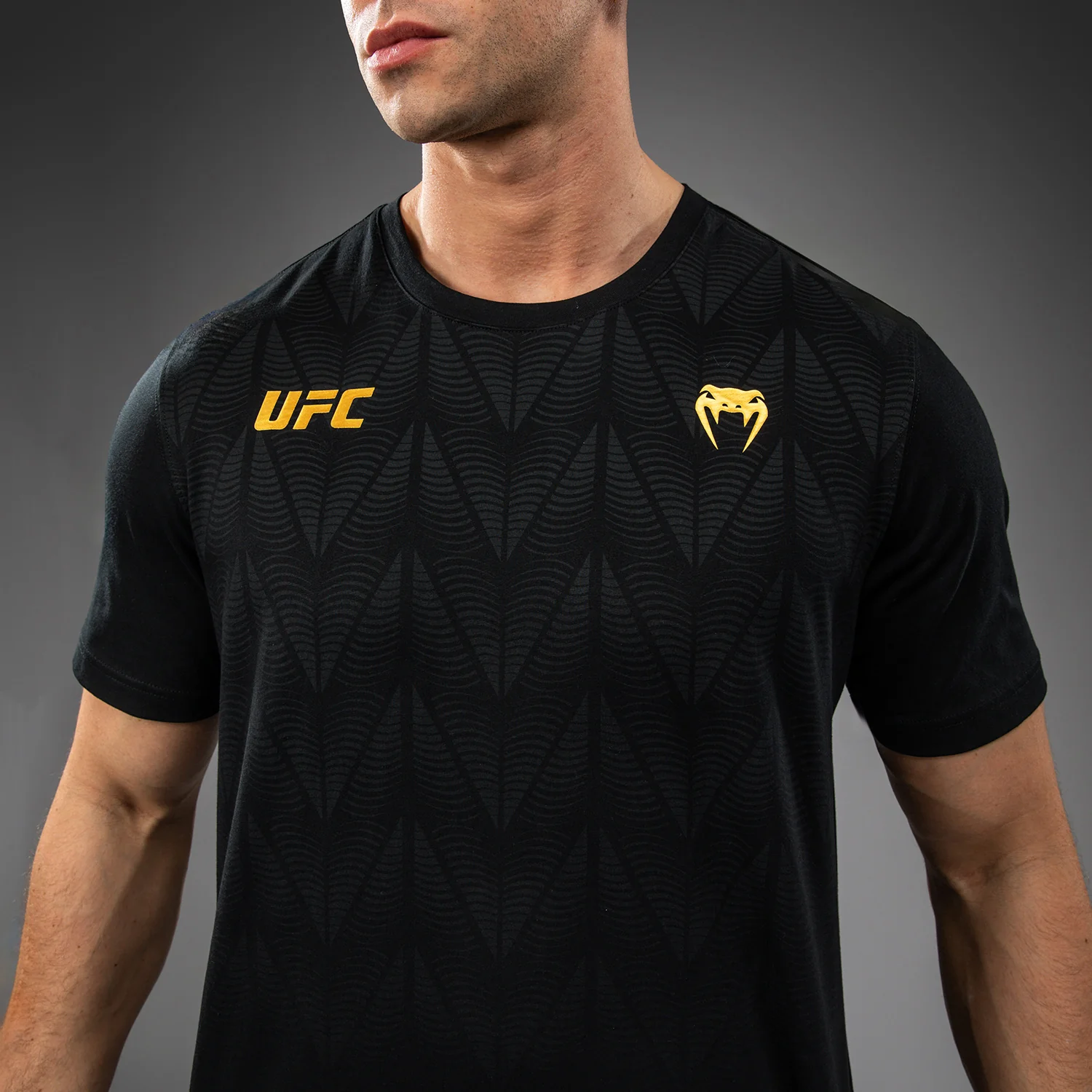 Men's UFC Zenith by Venum Replica Champion T-Shirt - Image 4