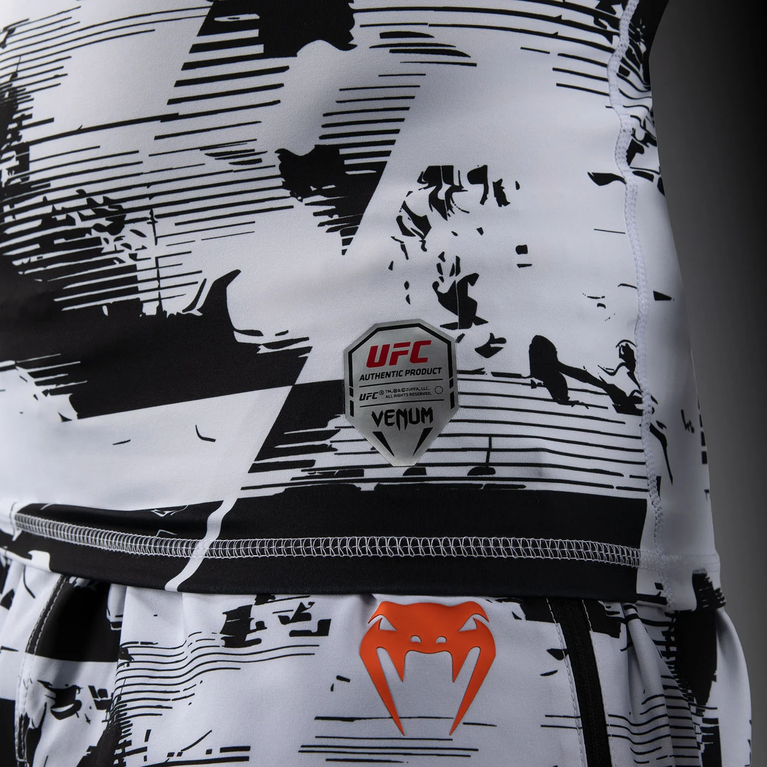 Men's UFC Zenith by Venum White Authentic Fight Week Performance Long Sleeve Rashguard - Image 9