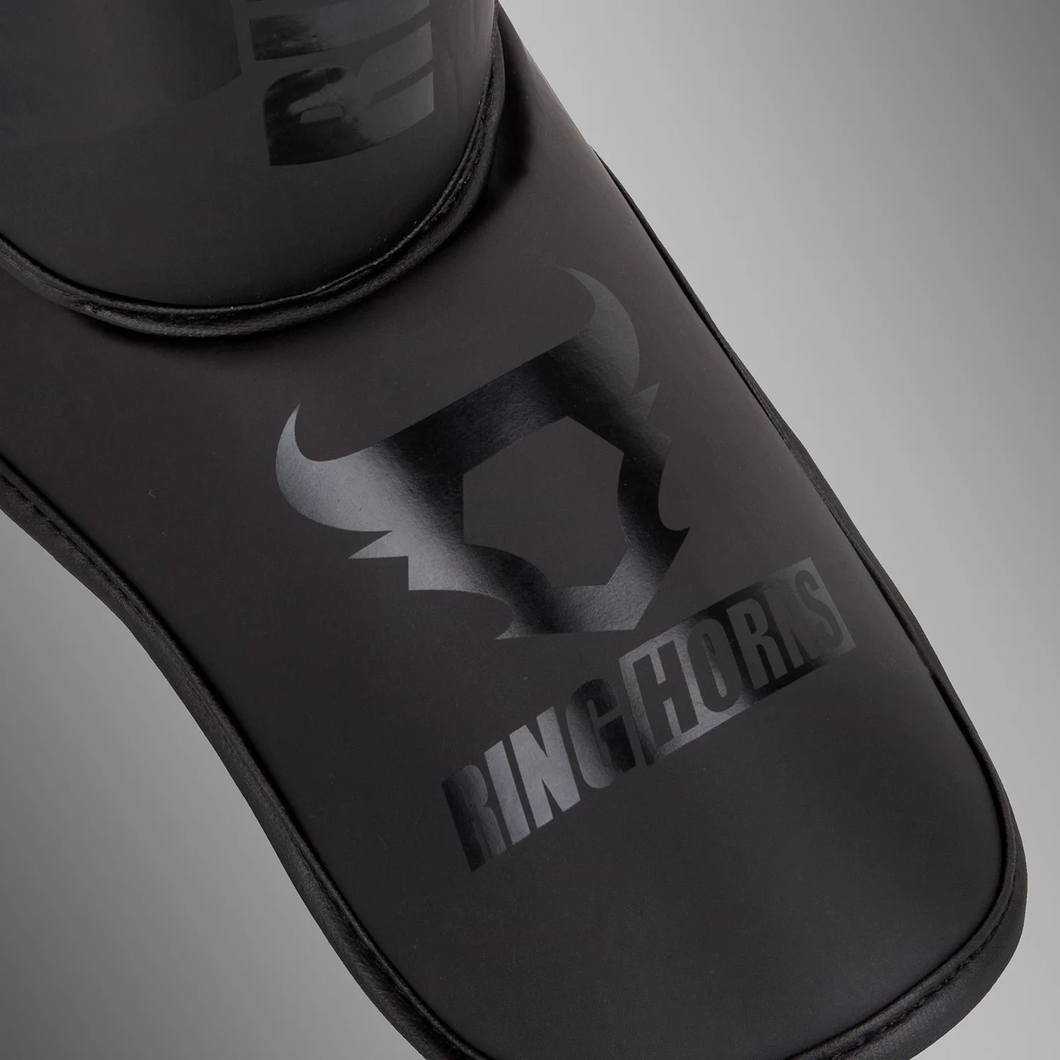 Ringhorns Charger by Venum Shin Guards and Foot Protectors - Black/Black - Image 2