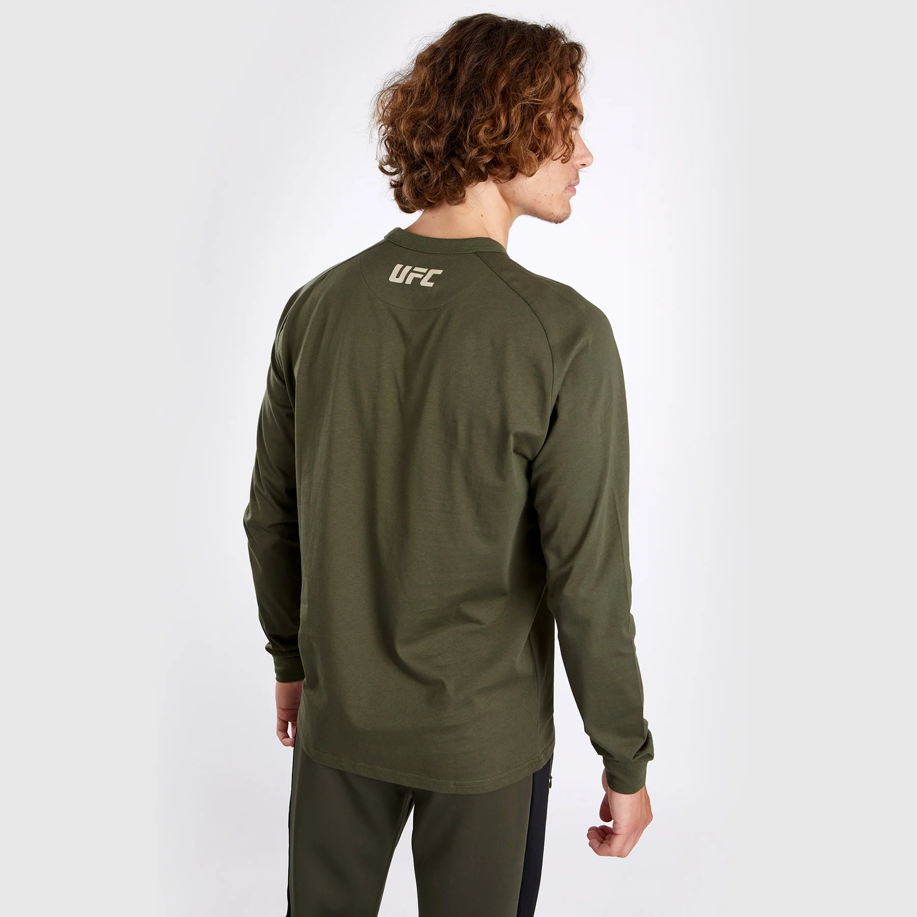 UFC Adrenaline by Venum Fight Week Men’s Long-sleeve T-shirt - Khaki - Image 7