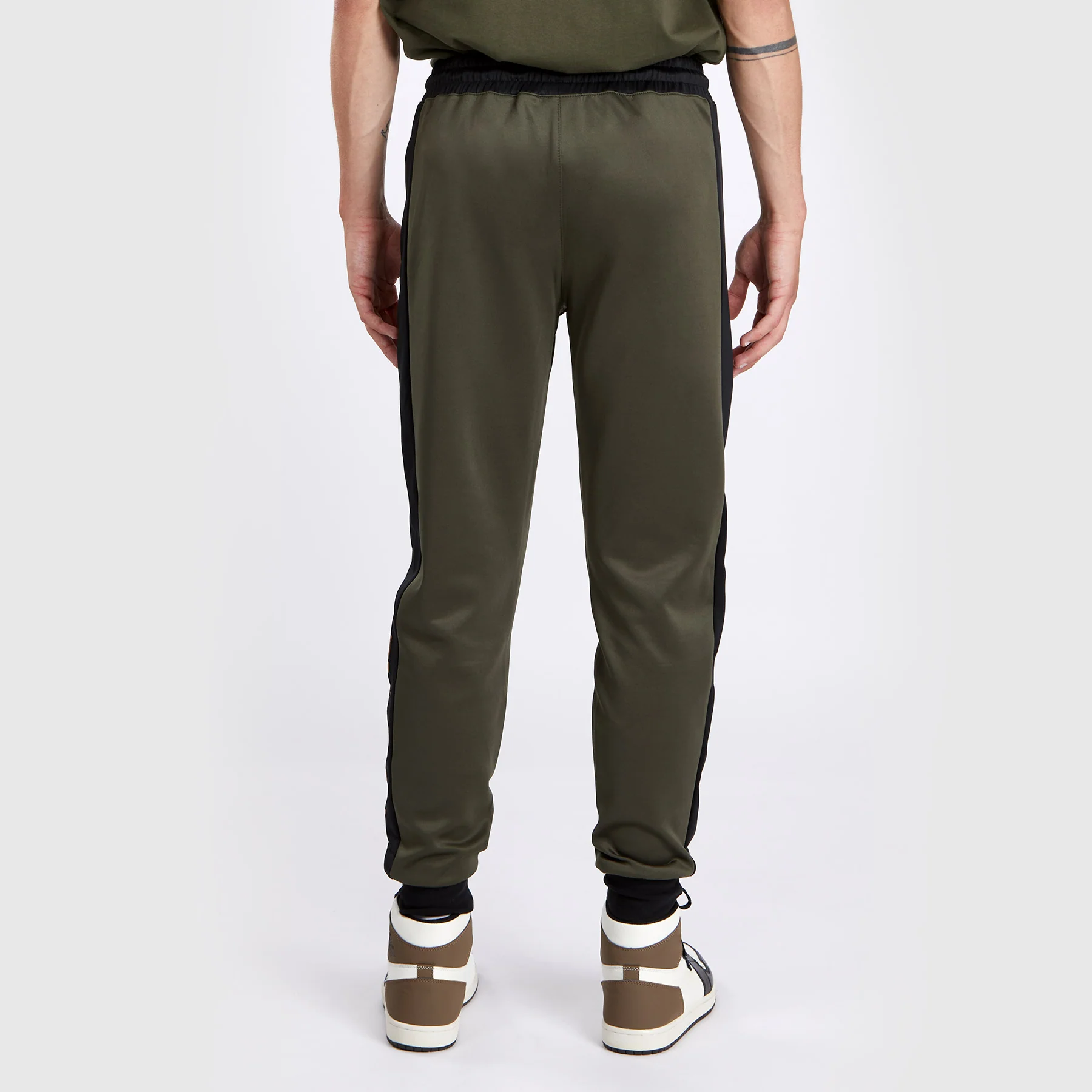 UFC Adrenaline by Venum Fight Week Men’s Performance Jogging Pants - Khaki/Bronze - Image 2
