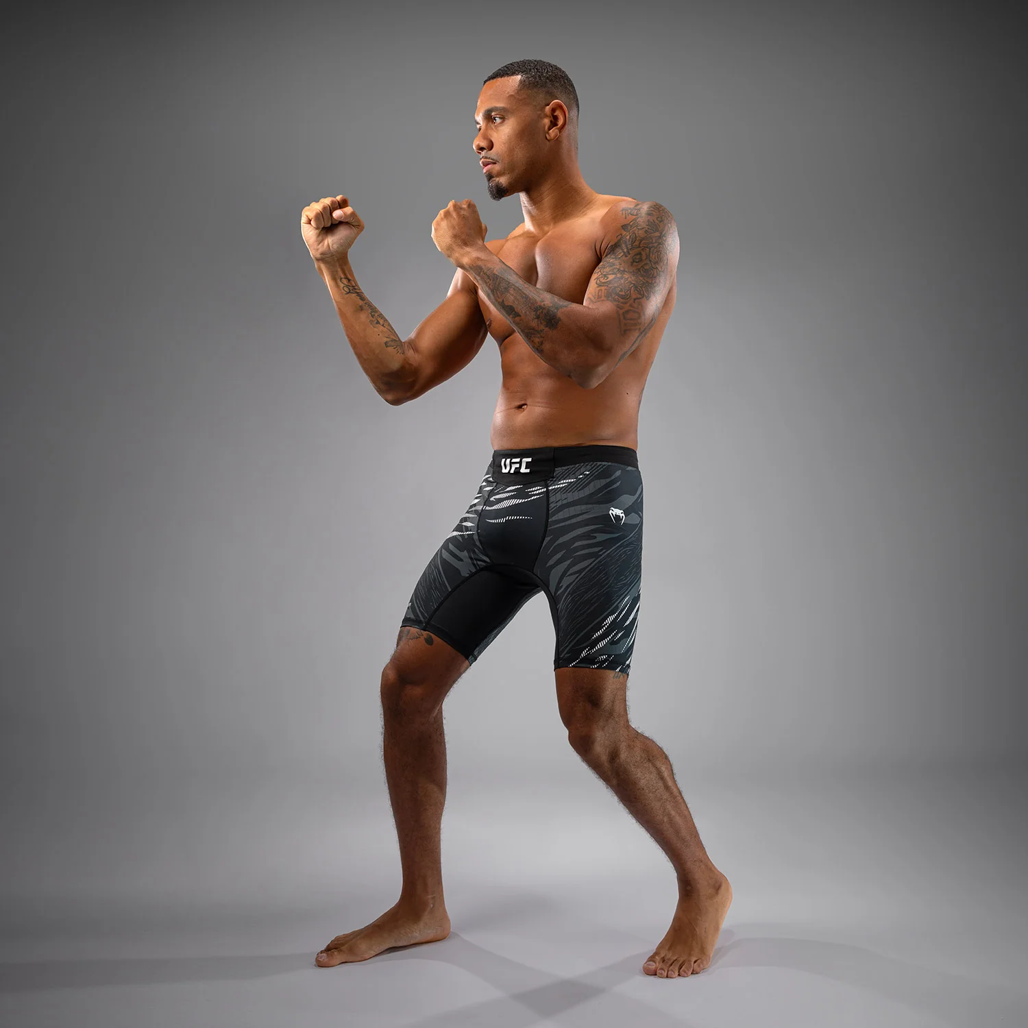 UFC Fusion by Venum Authentic Fight Night Men’s Vale Tudo Short - Black - Image 5