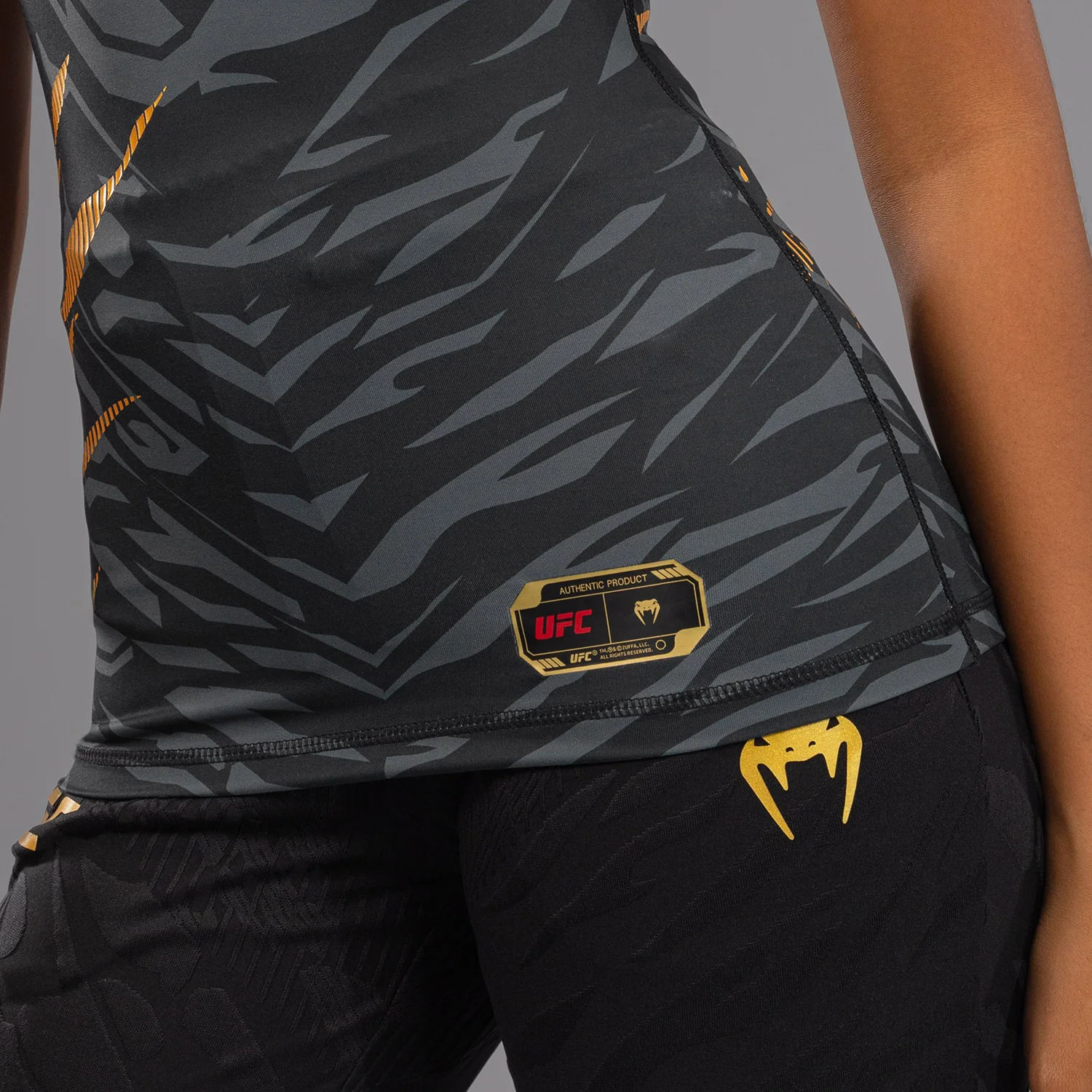 UFC Fusion by Venum Authentic Fight Night Women’s Performance Short Sleeve Rashguard - Champion - Image 7