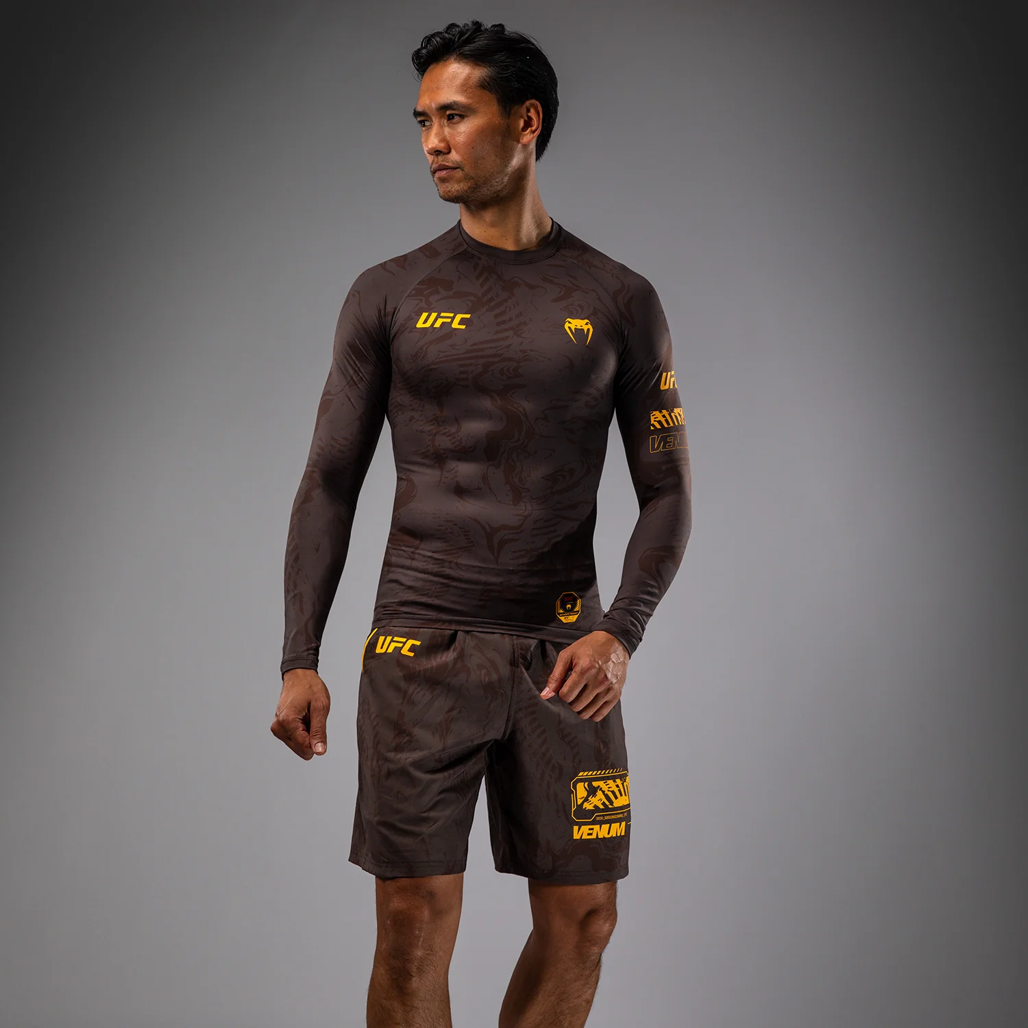 UFC Fusion by Venum Fight Week Men’s Performance Long Sleeve Rashguard - Earthen Brown - Image 4