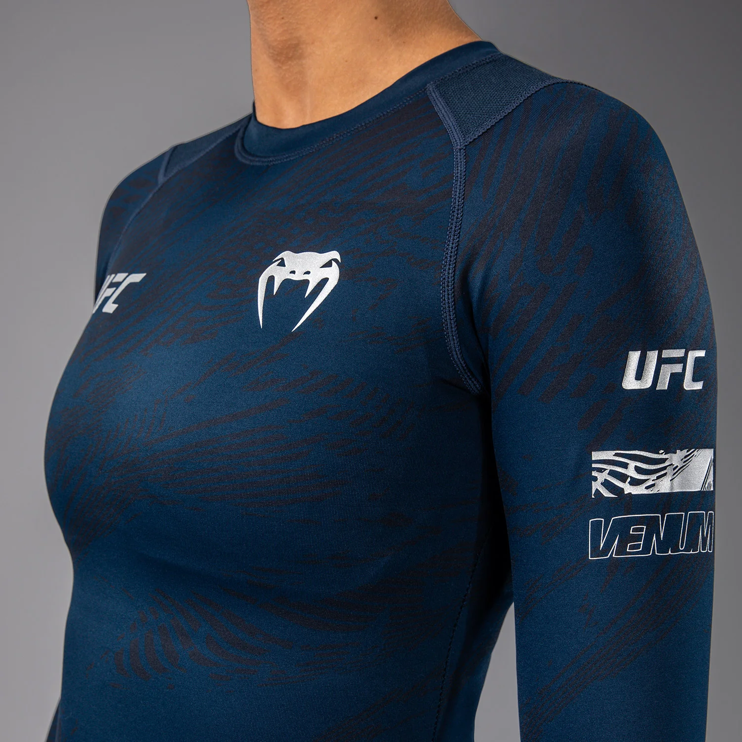 UFC Fusion by Venum Fight Week Women’s Performance Long Sleeve Rashguard - Oceanic Blue - Image 6