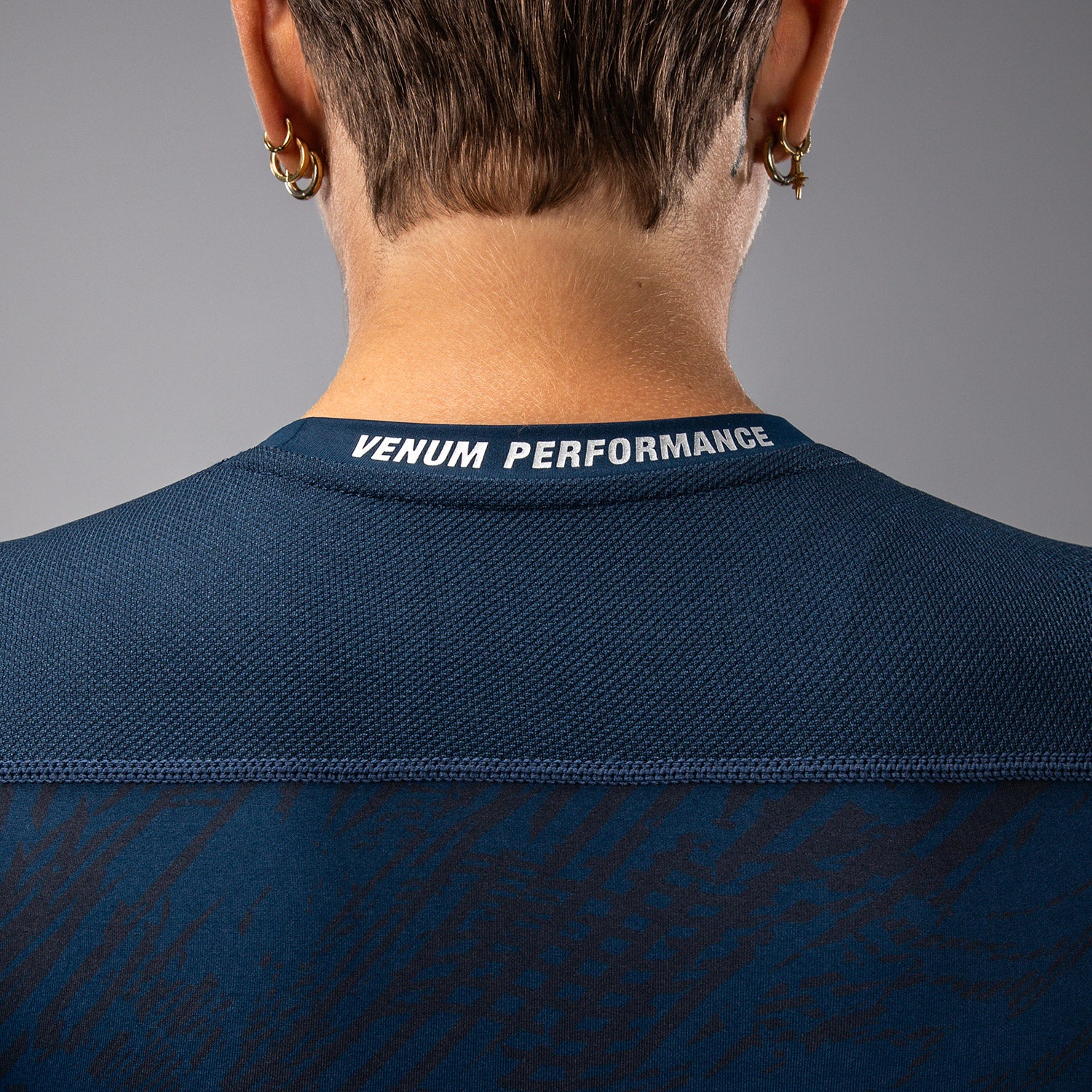 UFC Fusion by Venum Fight Week Women’s Performance Long Sleeve Rashguard - Oceanic Blue - Image 8