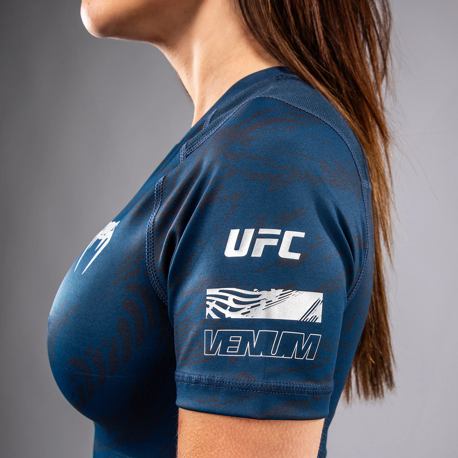 UFC Fusion by Venum Fight Week Women’s Performance Short Sleeve Rashguard - Oceanic Blue - Image 7