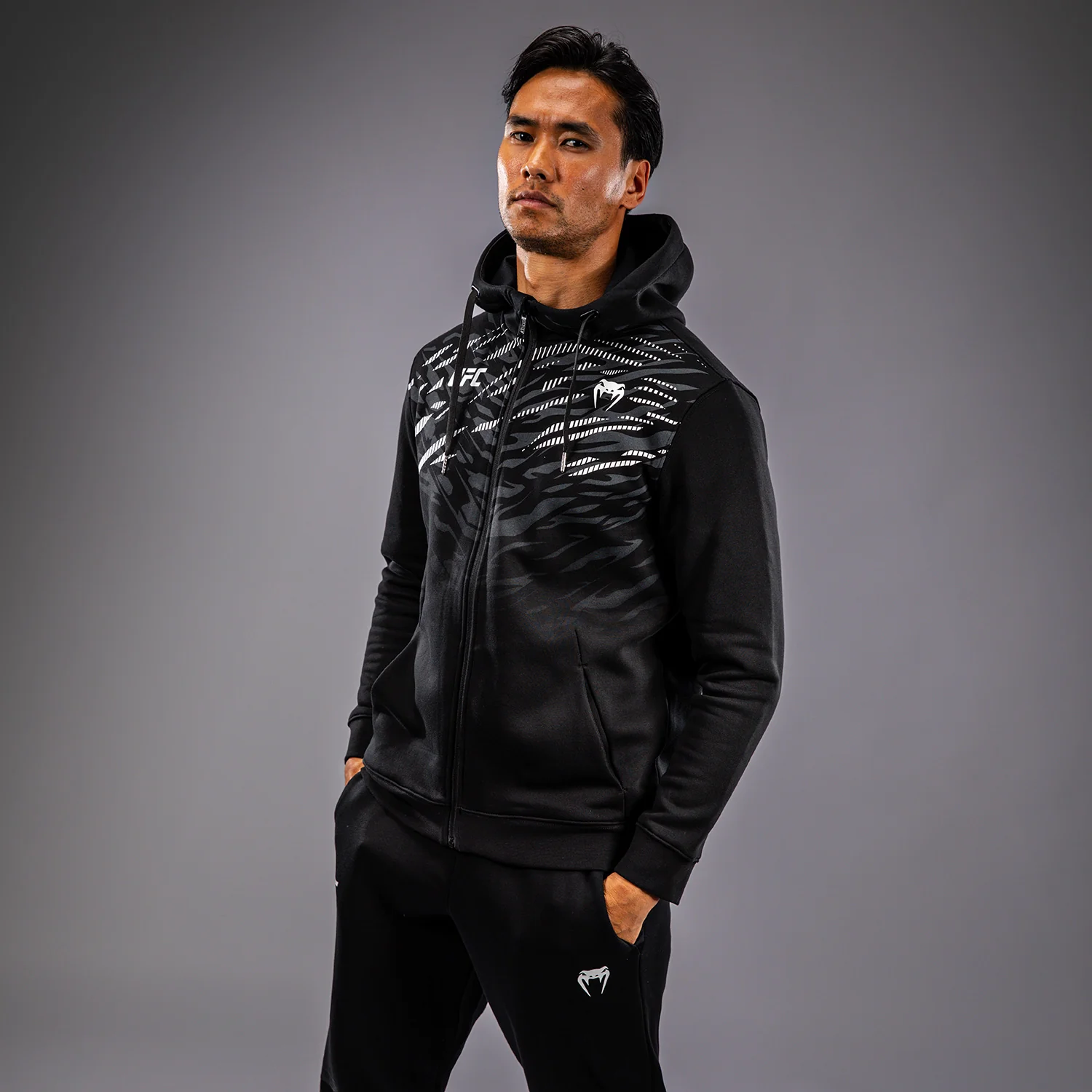 UFC Fusion by Venum Men’s Replica Zip Hoodie - Black - Image 4