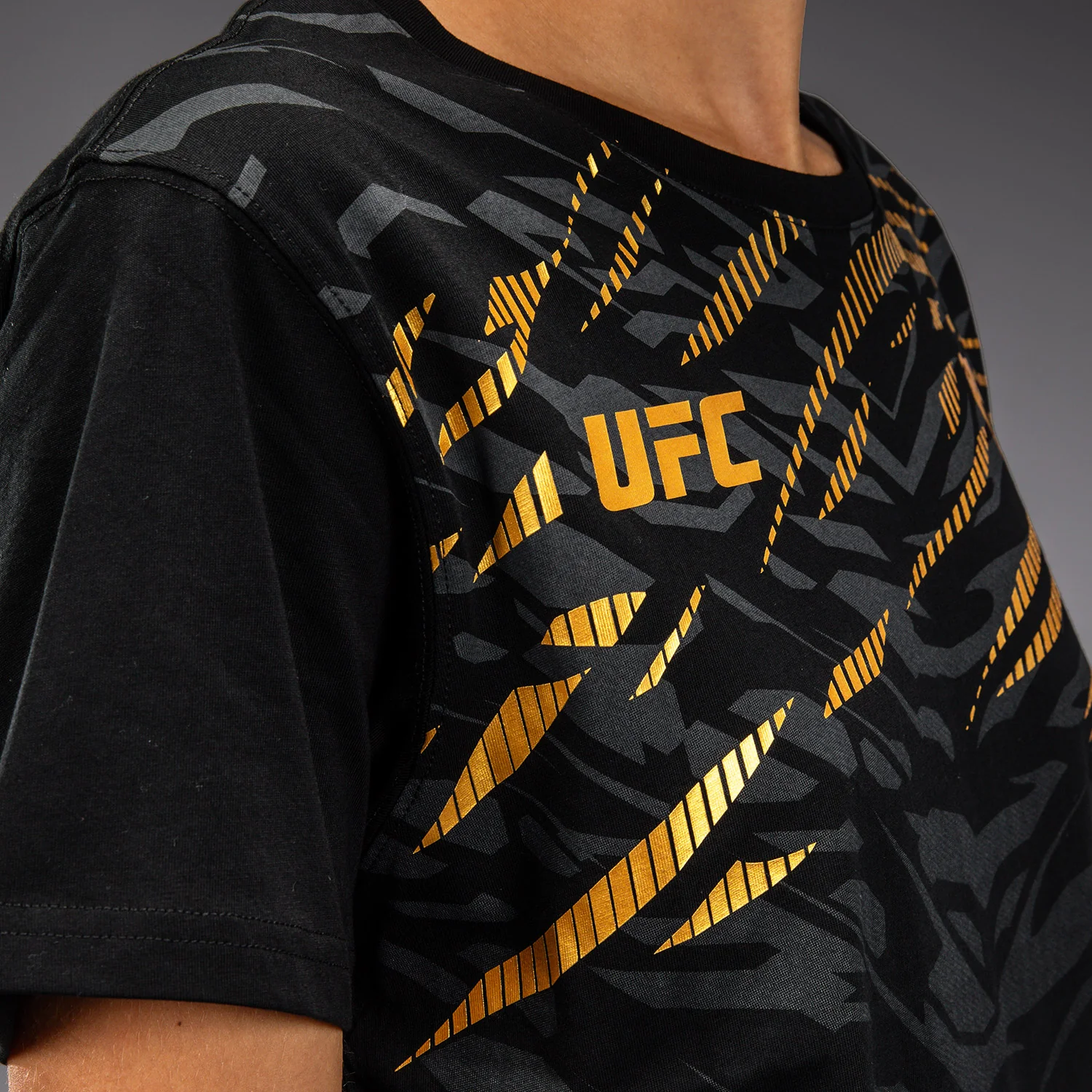 UFC Fusion by Venum Replica Women’s Short Sleeve T-Shirt - Champion - Image 4