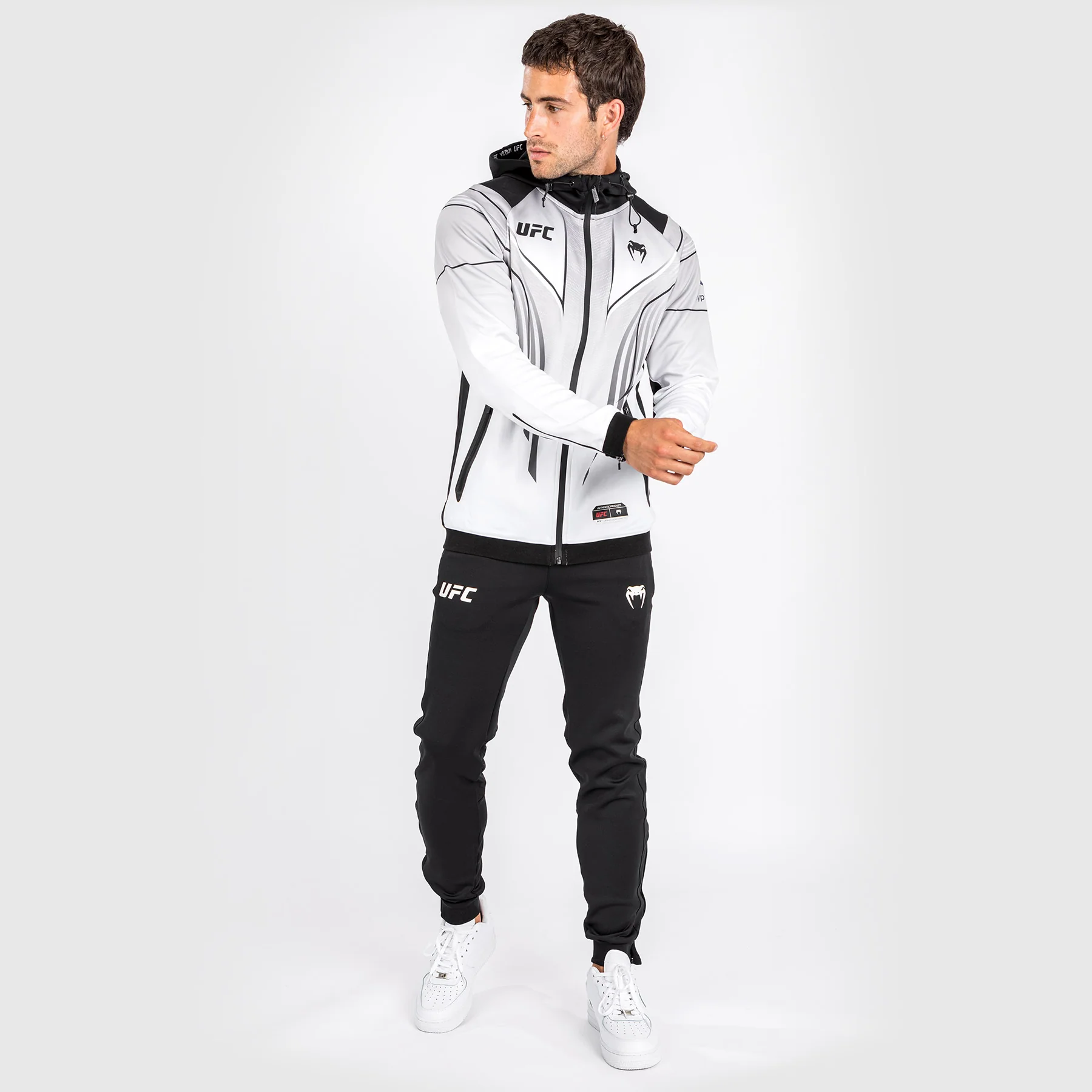 UFC Venum Authentic Fight Night 2.0 Kit by Venum Men's Walkout Hoodie - White - Image 3