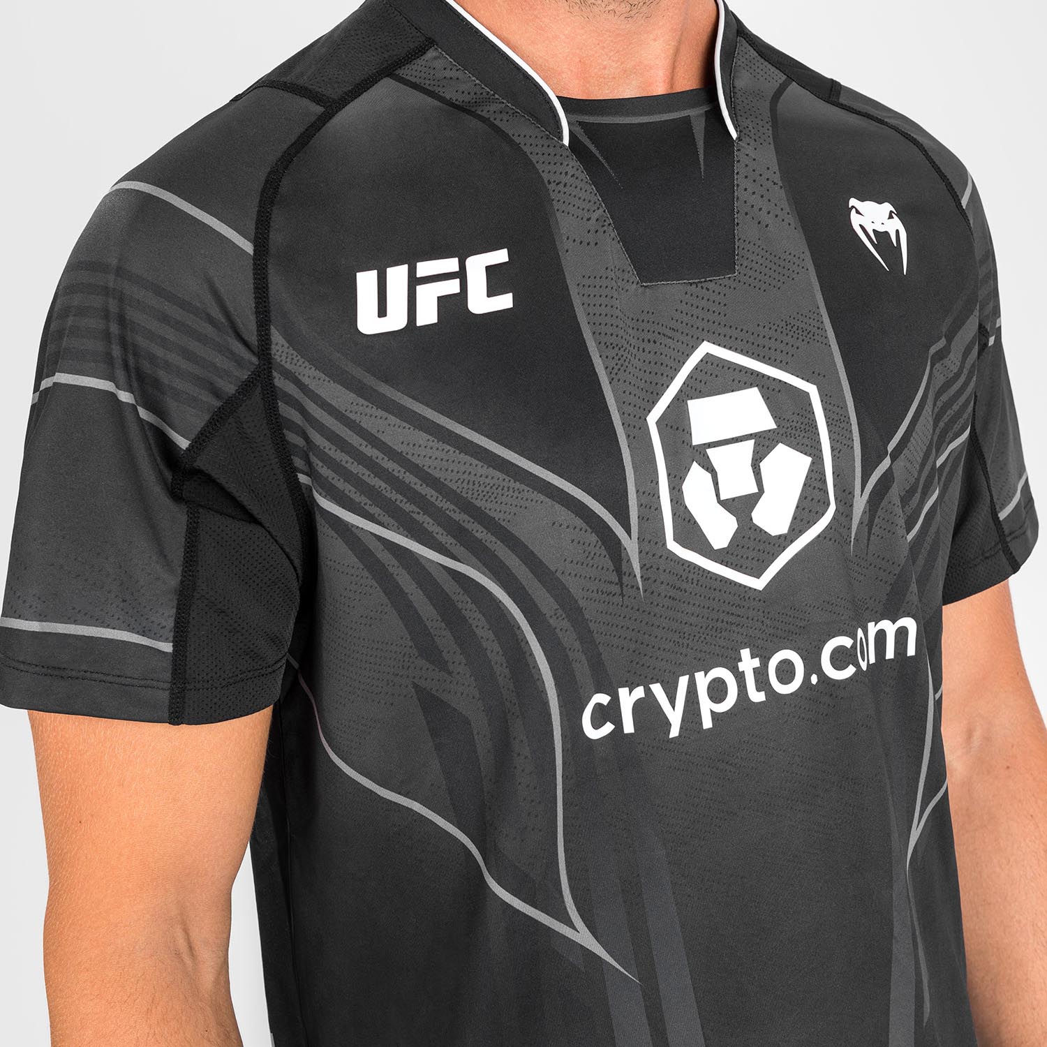UFC Venum Authentic Fight Night 2.0 Kit by Venum Men's Walkout Jersey - Black - Image 6