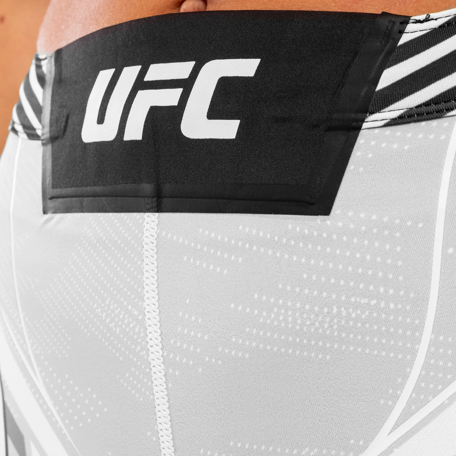 UFC Venum Authentic Fight Night Women's Vale Tudo Shorts - Short Fit - White - Image 6