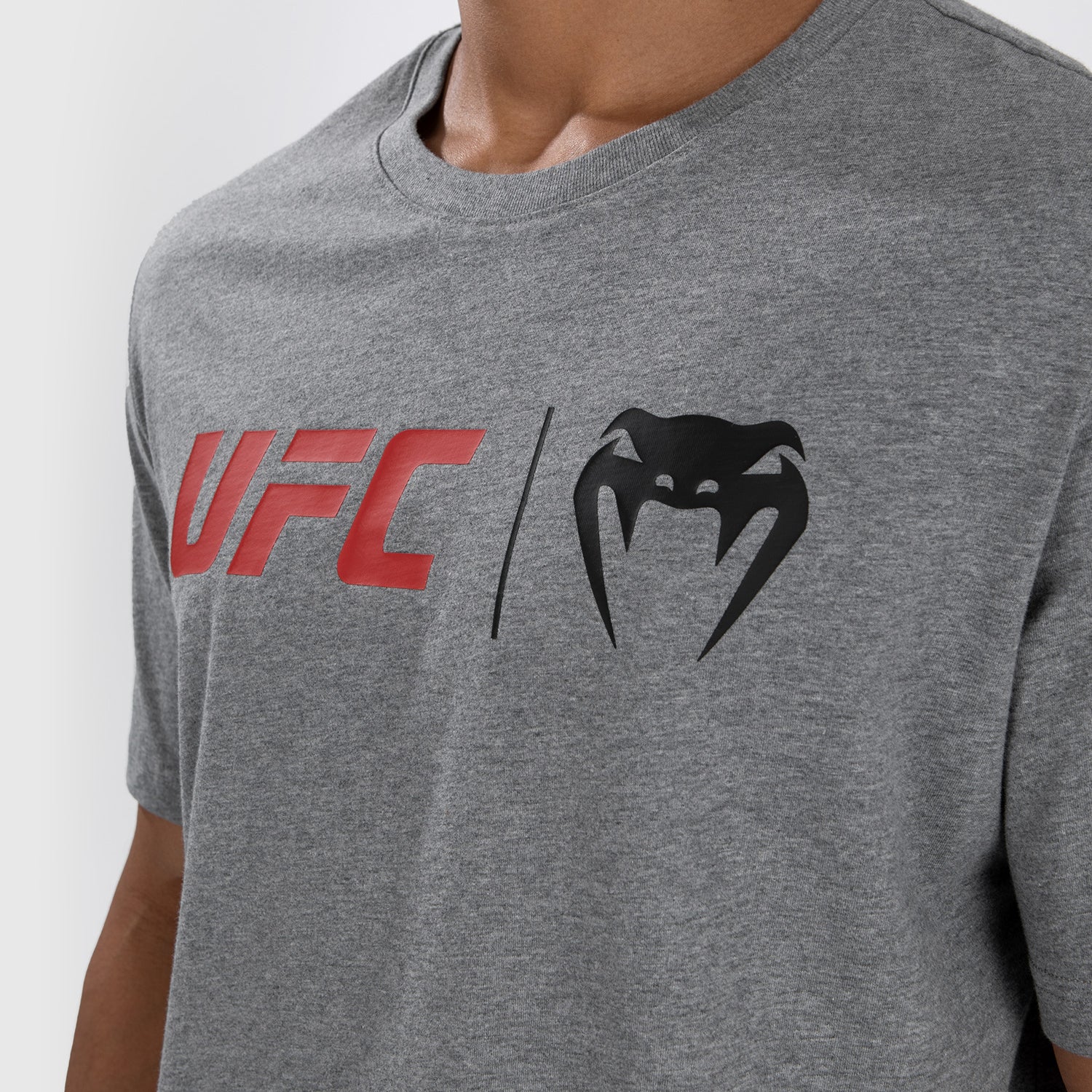 UFC Venum Classic T-Shirt - Grey/Red - Image 5