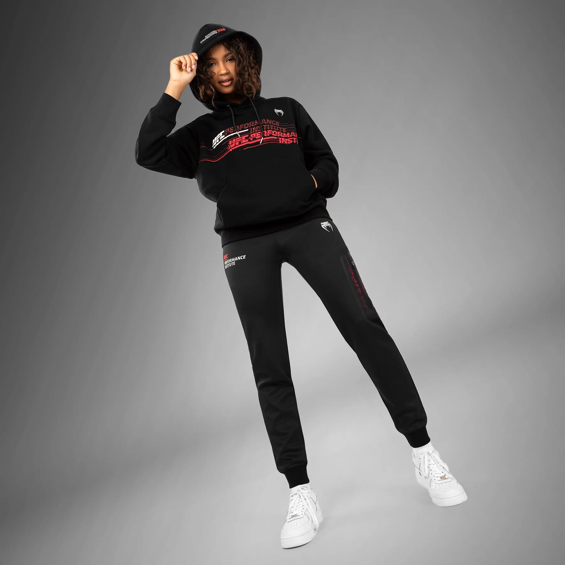 UFC Venum performance institute 2.0 Hoodie - Black/Red - Image 5