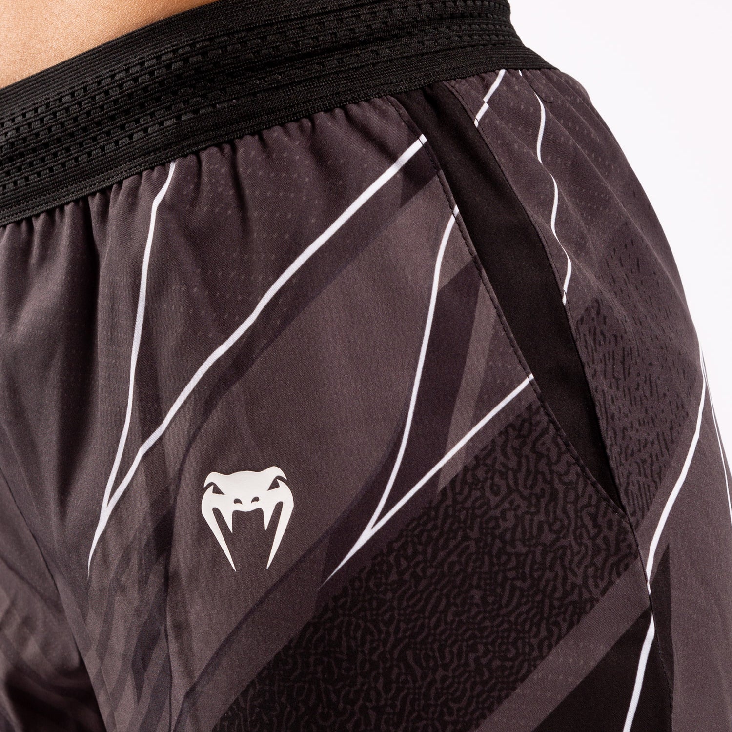 UFC Venum Replica Women's Shorts - Black - Image 6