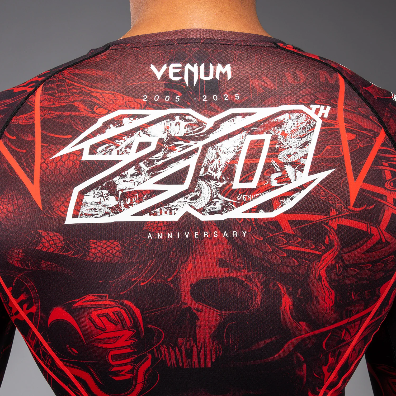 Venum 20th Anniversary Long Sleeve Rashguard - Black/Red - Image 6