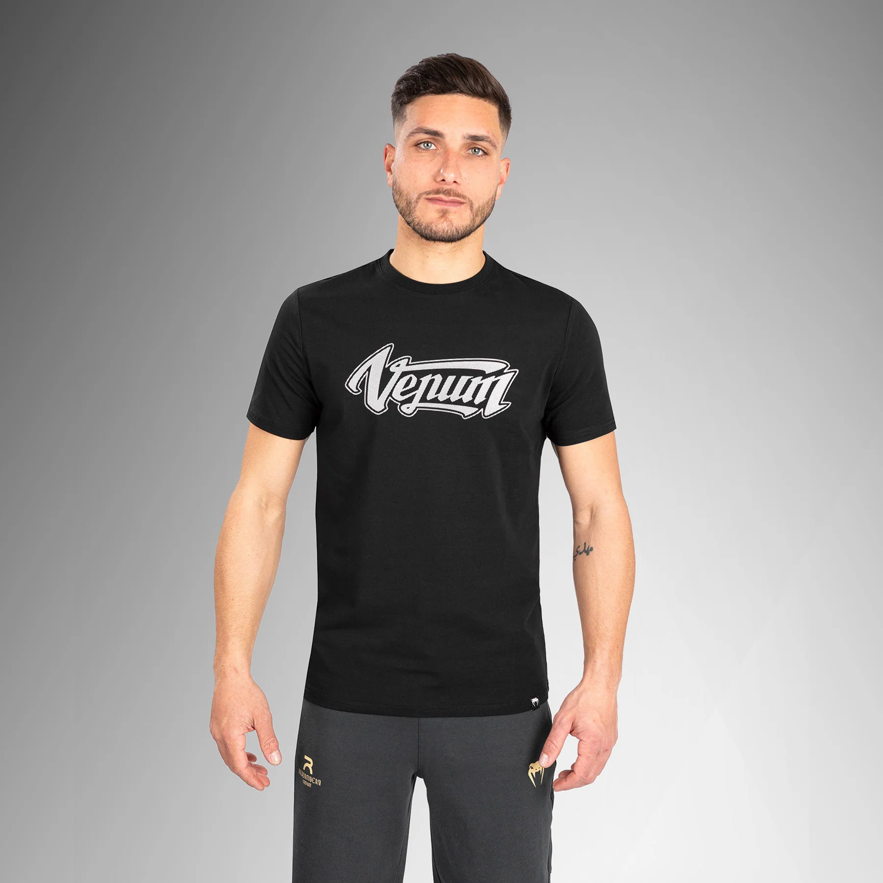 Venum Absolute 2.0 Adjusted Fit T-shirt - Black/Silver - Image 4