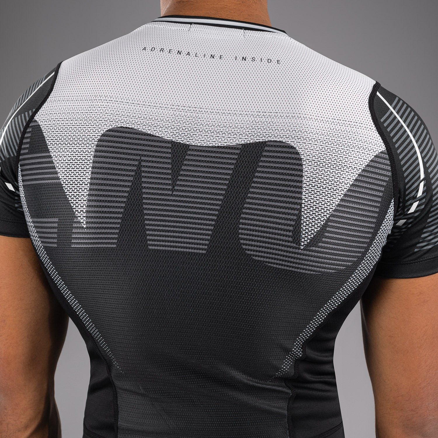 Venum Adrenaline Short Sleeve Rashguard - Black/Silver Grey - Image 5