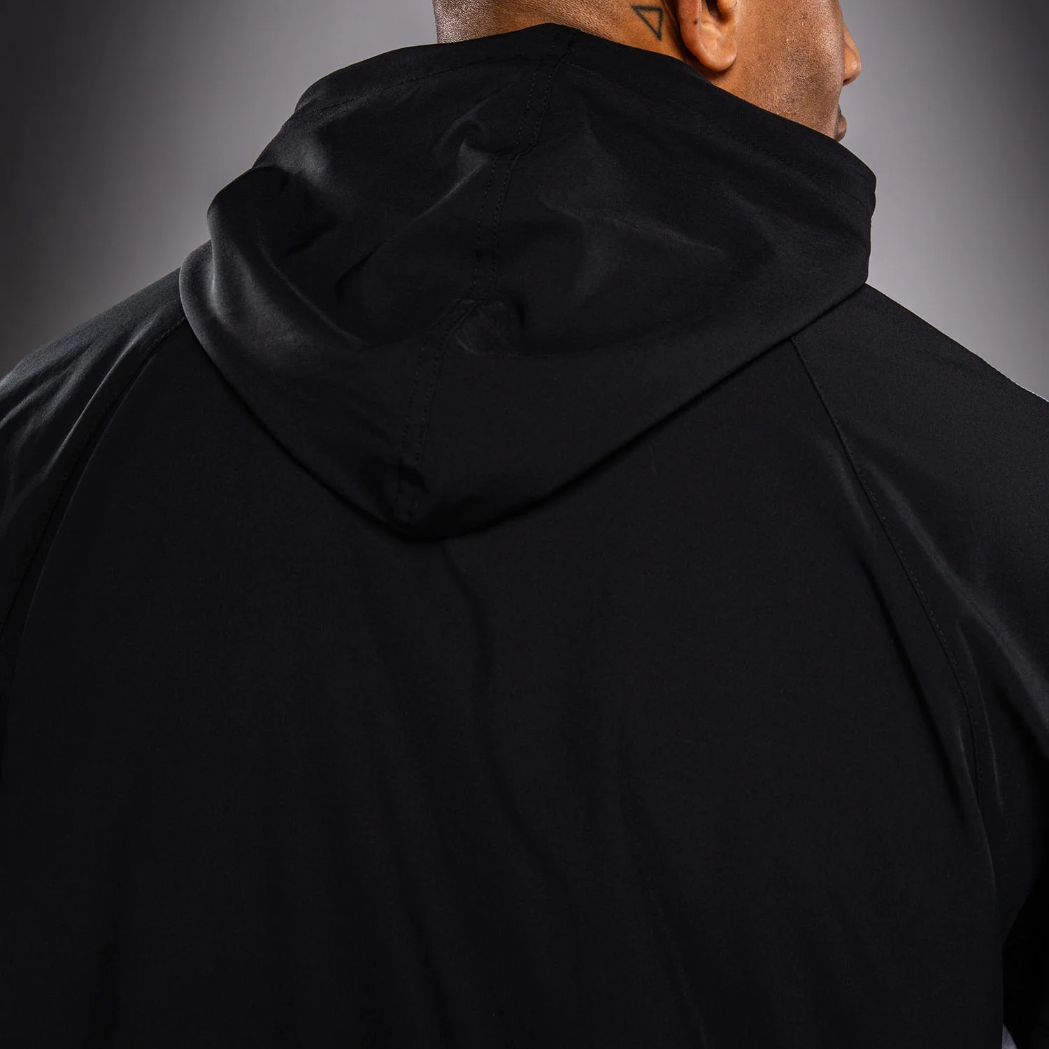 Venum Attack 90 Track Jacket - White/Black - Image 9