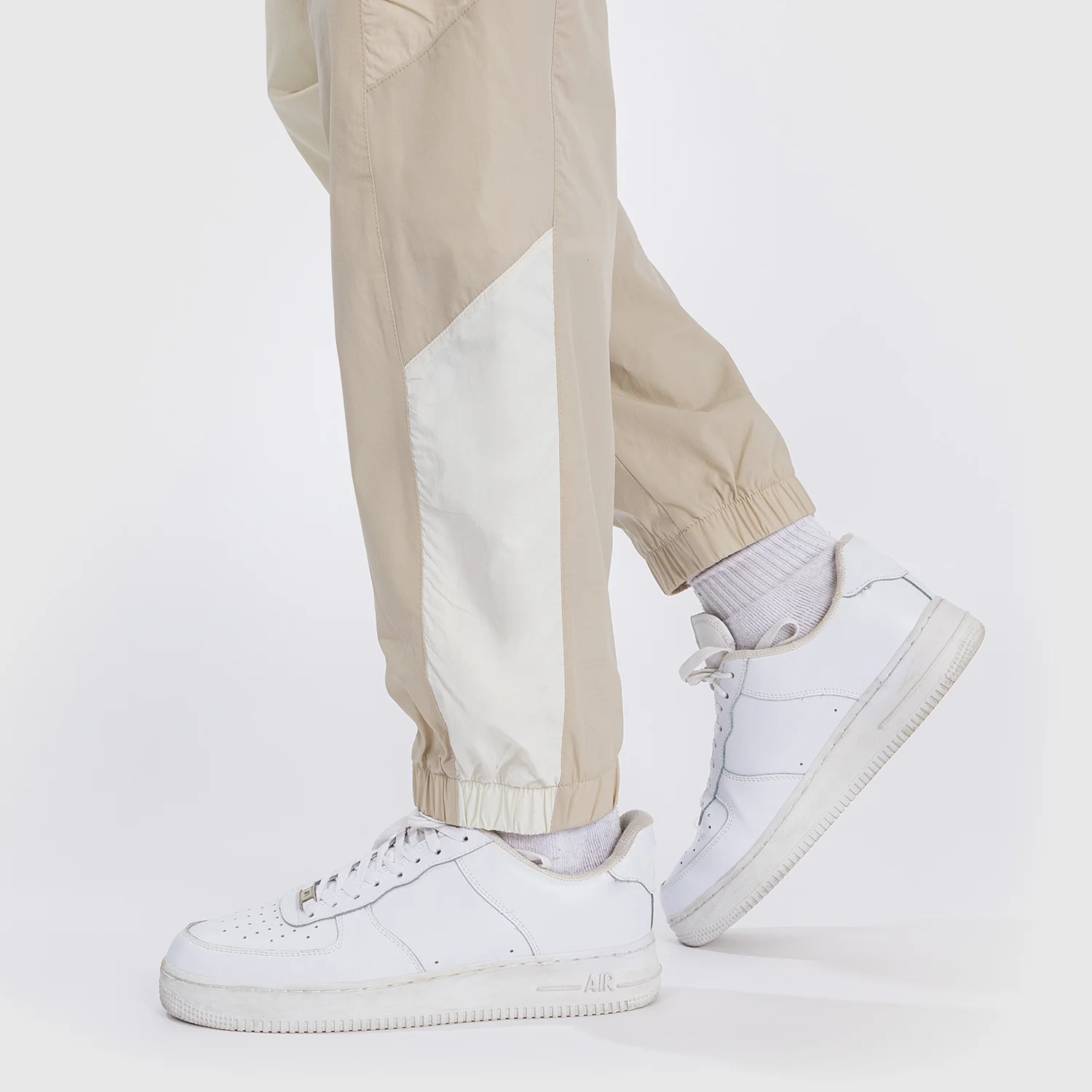 Venum Attack 90 Tracksuit Pants - Beige - Image 5