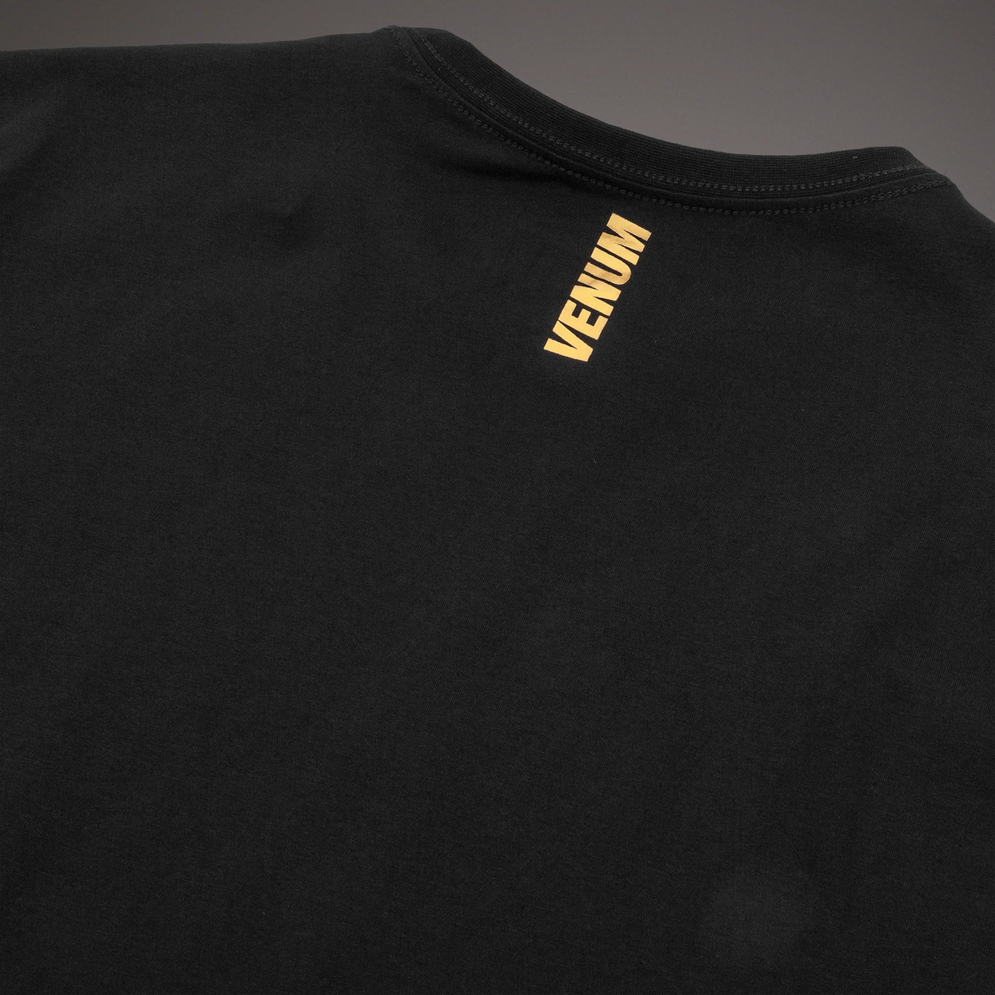 Venum Boxing VT T-shirt - Black/Gold - Image 6