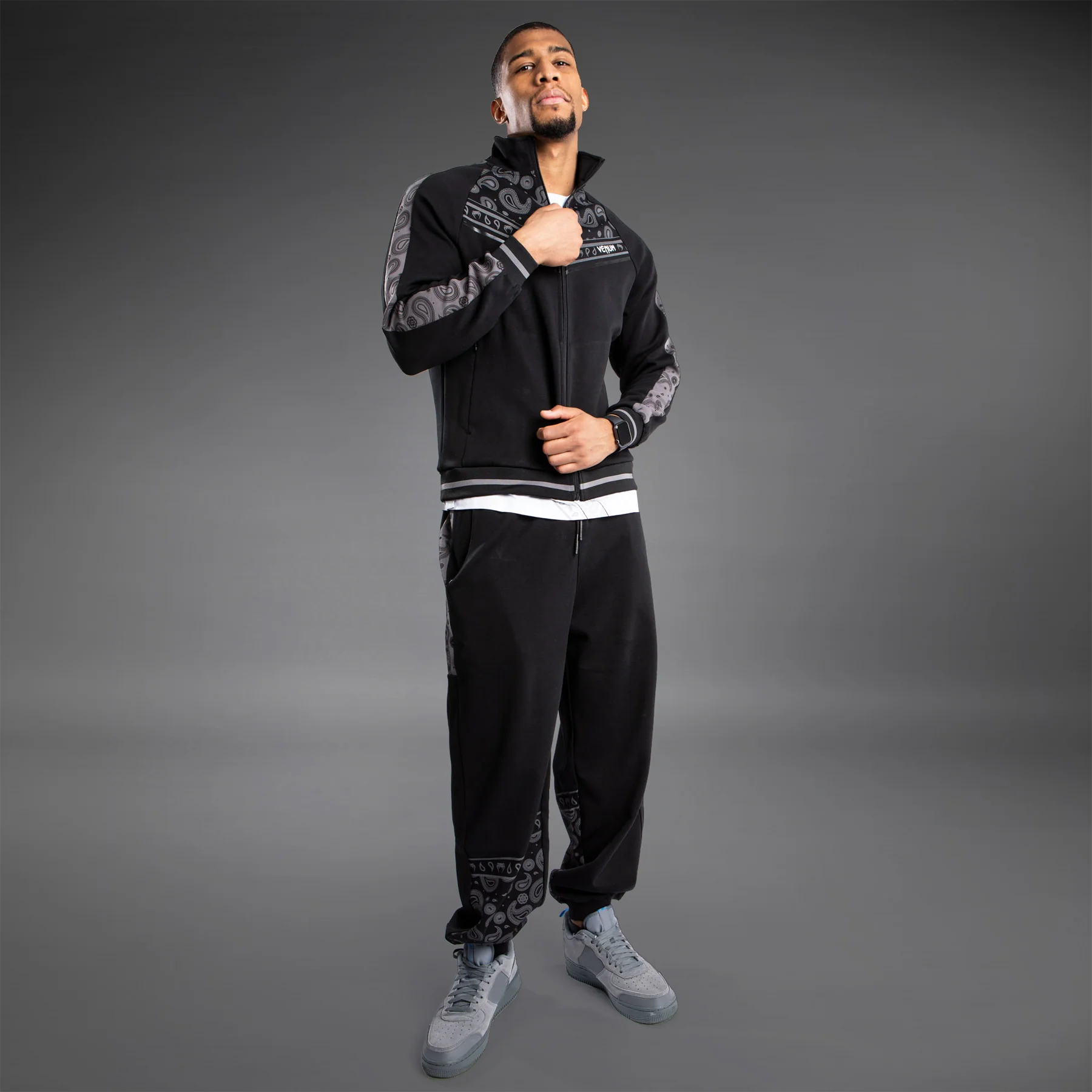 Venum Cali 34 Track Jacket - Black - Image 8