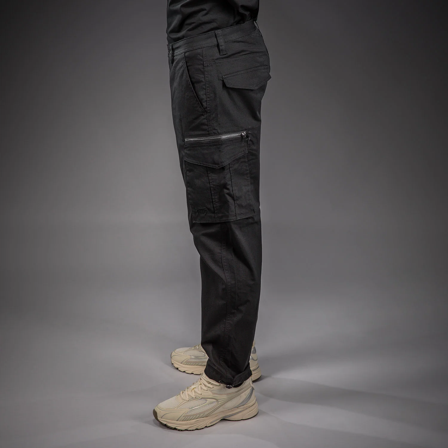 Venum Cargo 3.0 Men's Cargo Pants - Black - Image 5