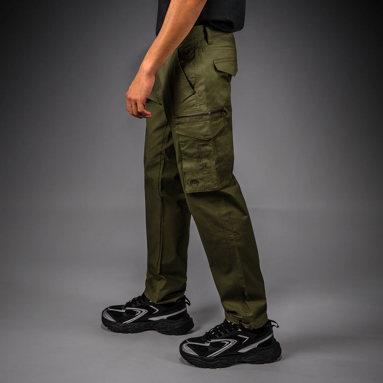 Venum Cargo 3.0 Men's Cargo Pants - Khaki - Image 3