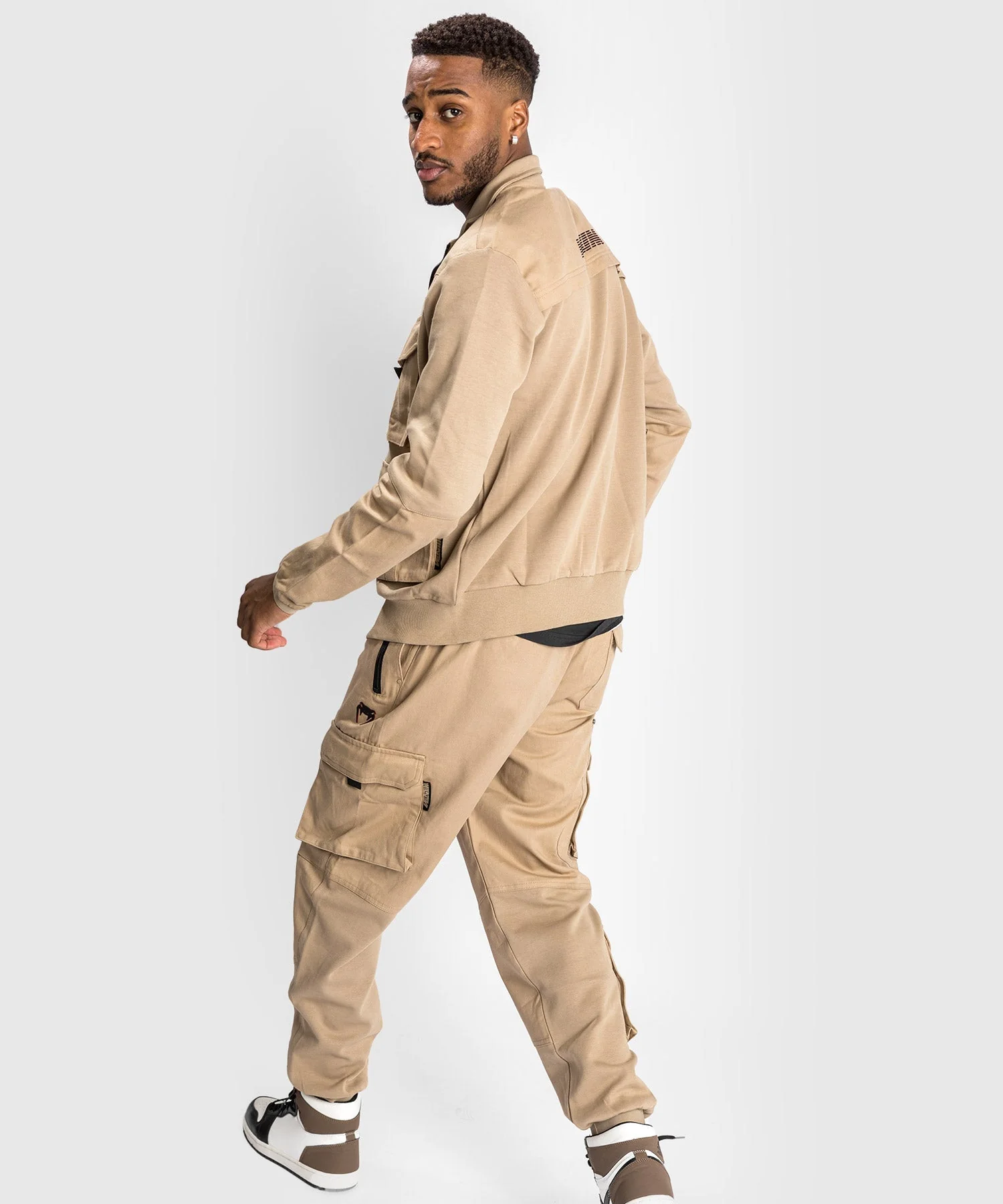 Venum Cargo Track Jacket - Sand - Image 9