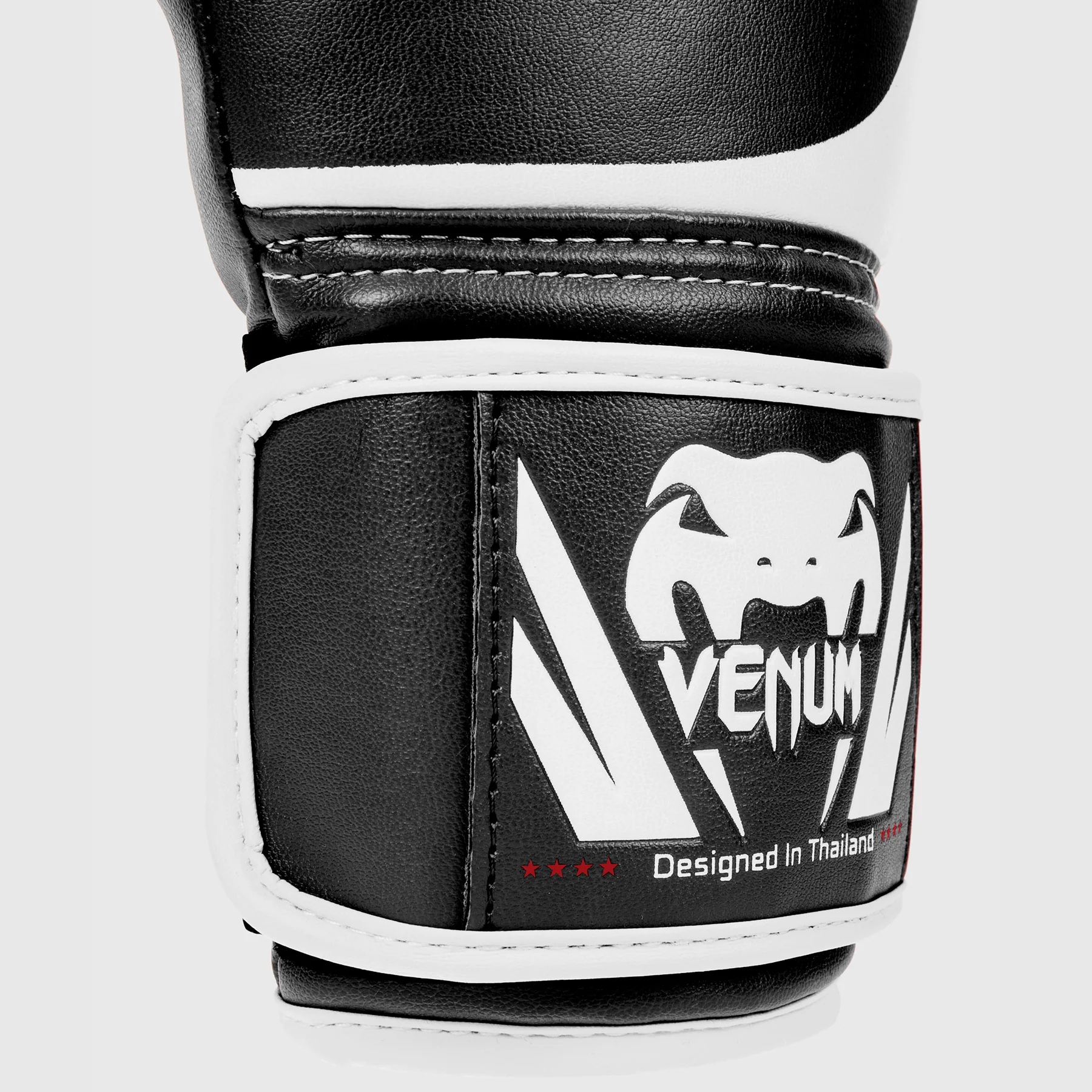Venum Challenger 2.0 Boxing Gloves - Black/White - Image 6