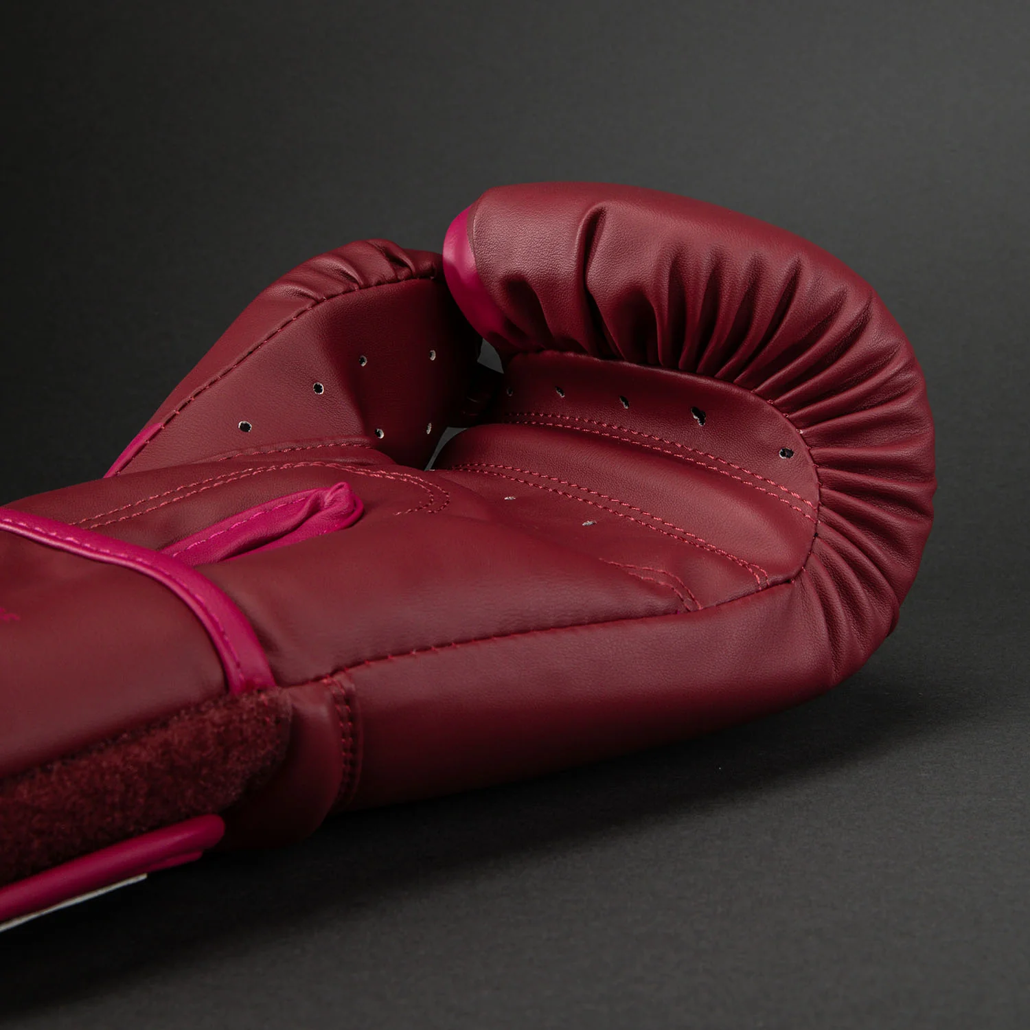Venum Challenger 2.5 Boxing Gloves – Rasberry Pink - Image 3