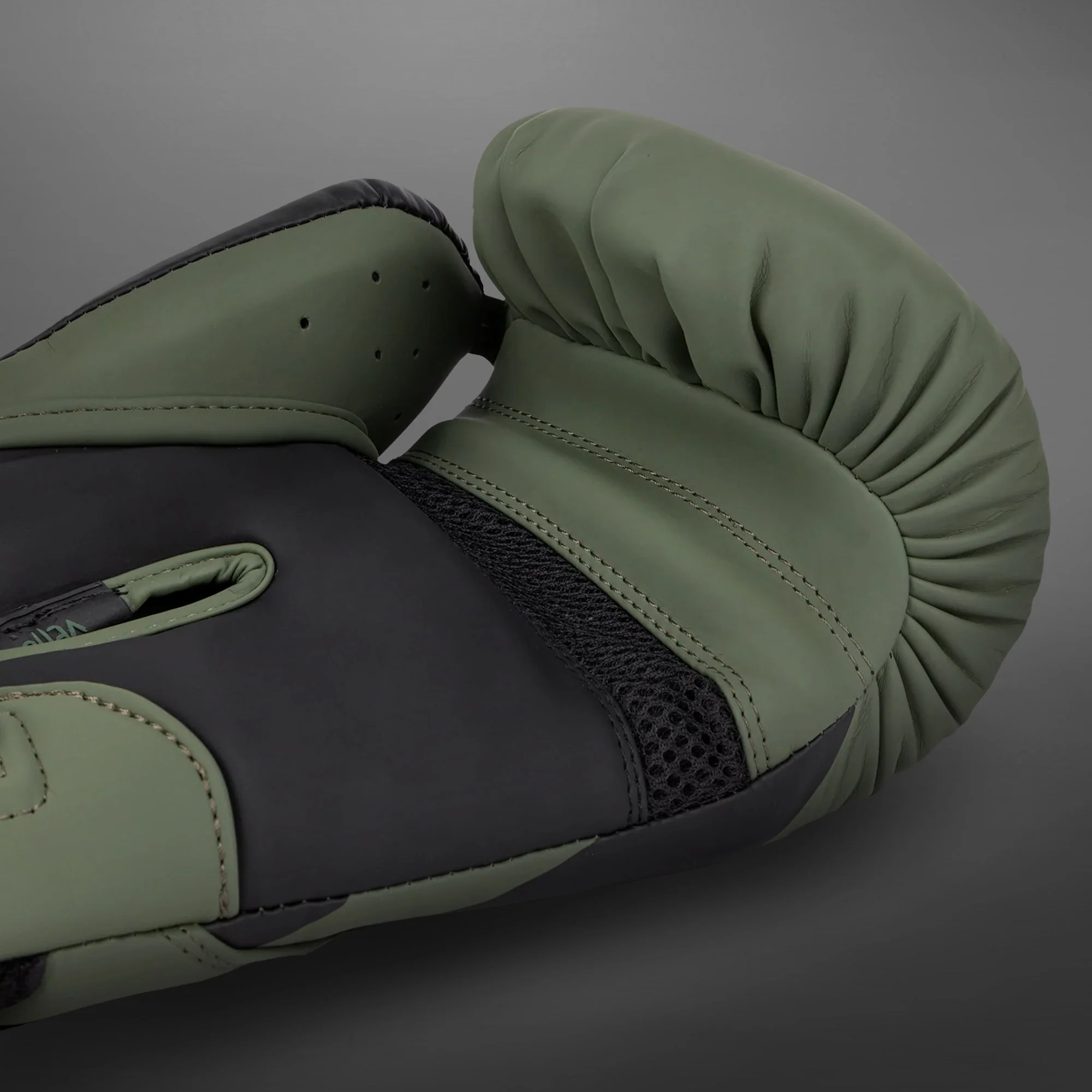 Venum Challenger 4.0 Boxing Gloves - Khaki/Black - Image 3