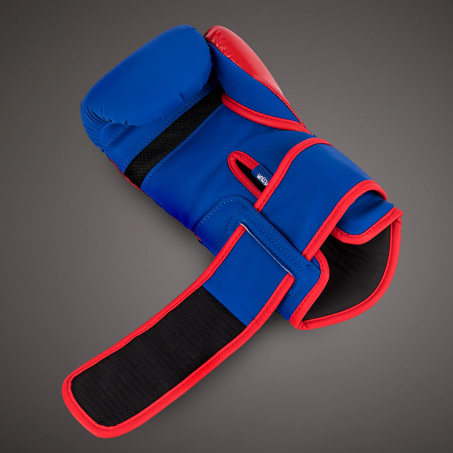 Venum Challenger 4.0 Boxing Gloves - Royal Blue - Image 5