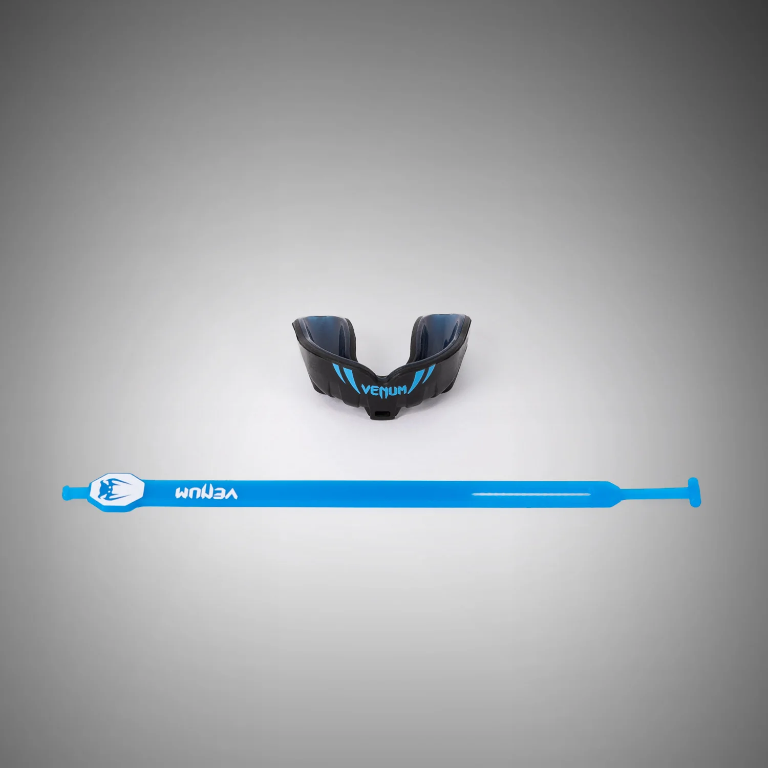 Venum Challenger Kids Mouthguard Strap/Strapless - Black/Blue - Image 2