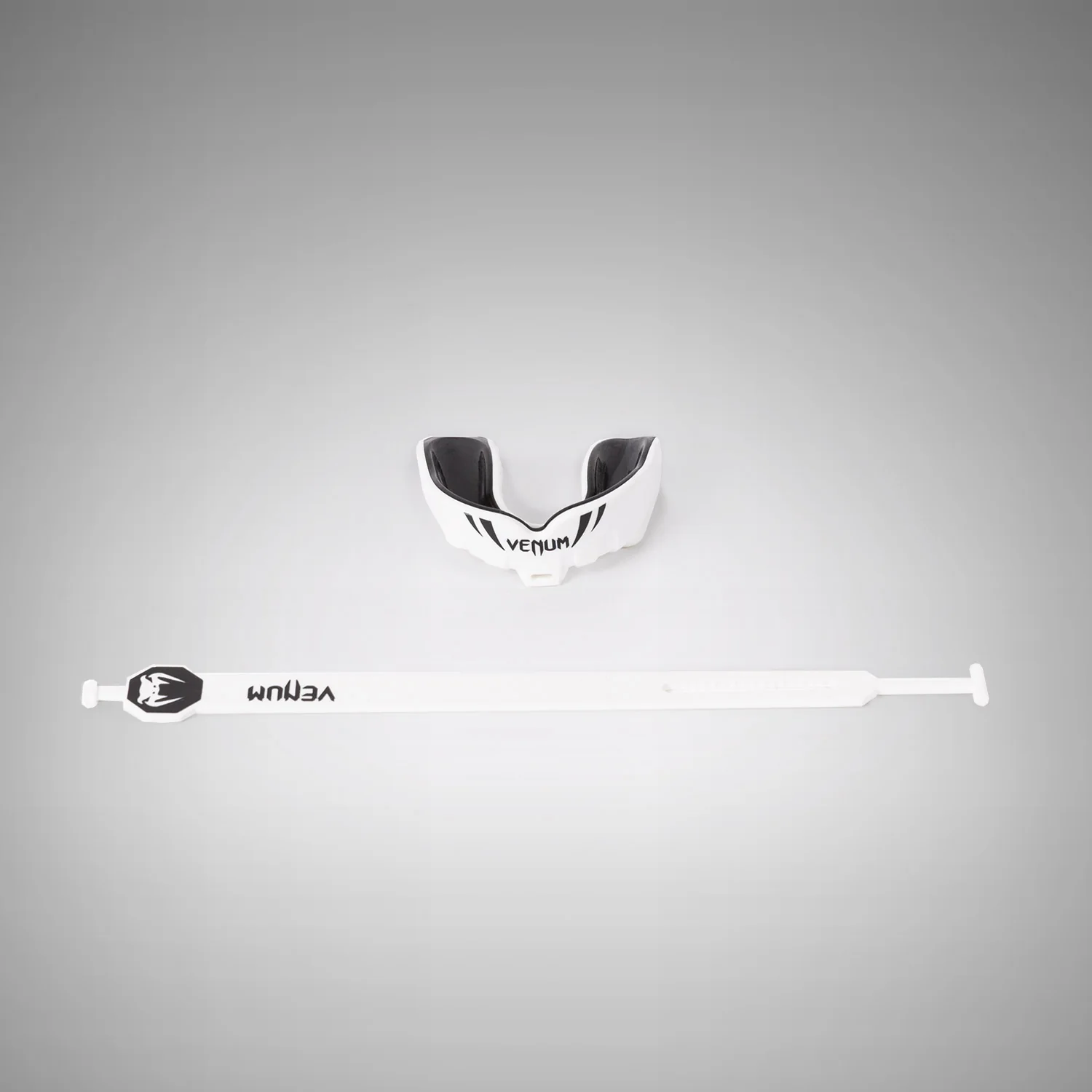 Venum Challenger Kids Mouthguard Strap/Strapless - White/Black - Image 2
