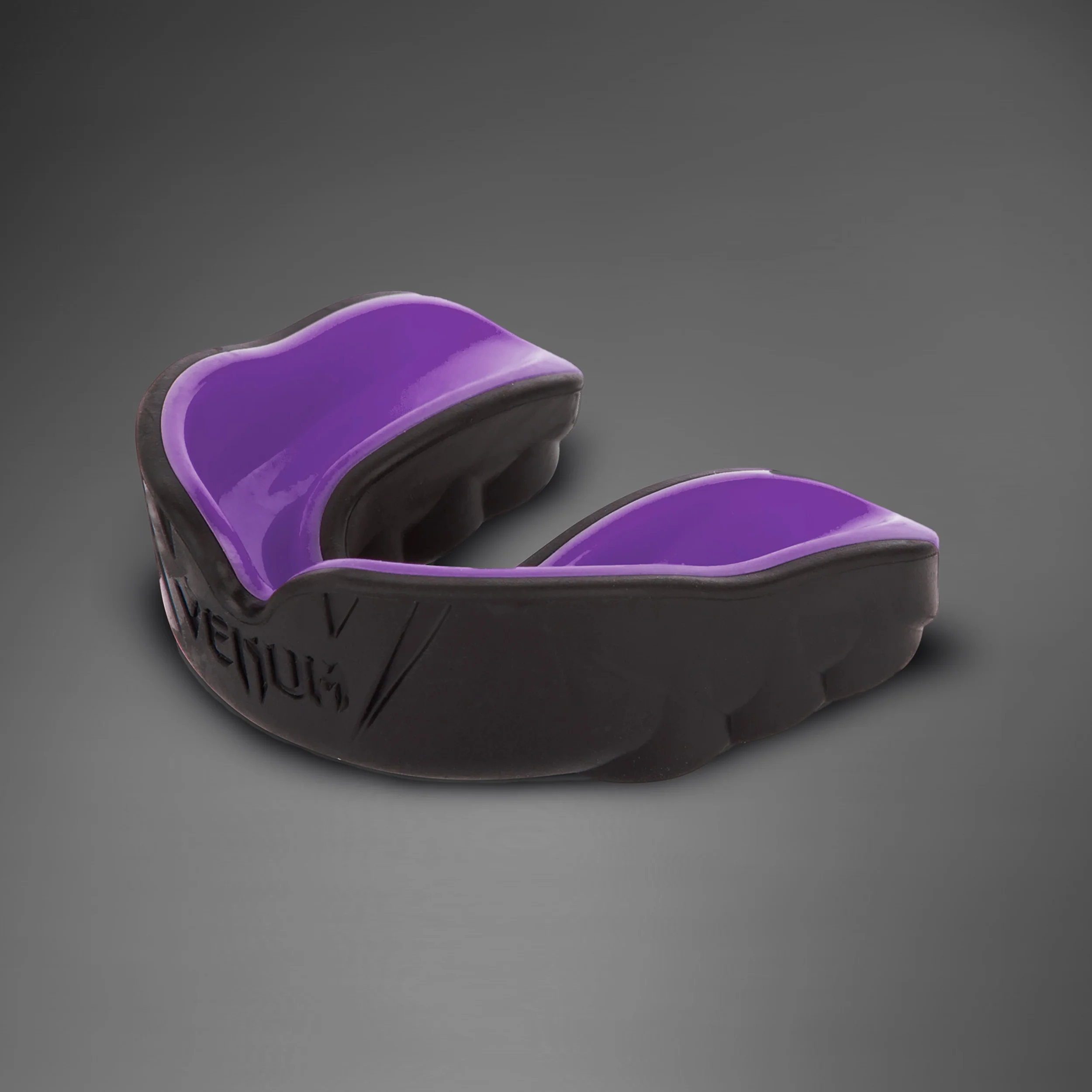 Venum Challenger Mouthguard - Black/Purple - Image 3