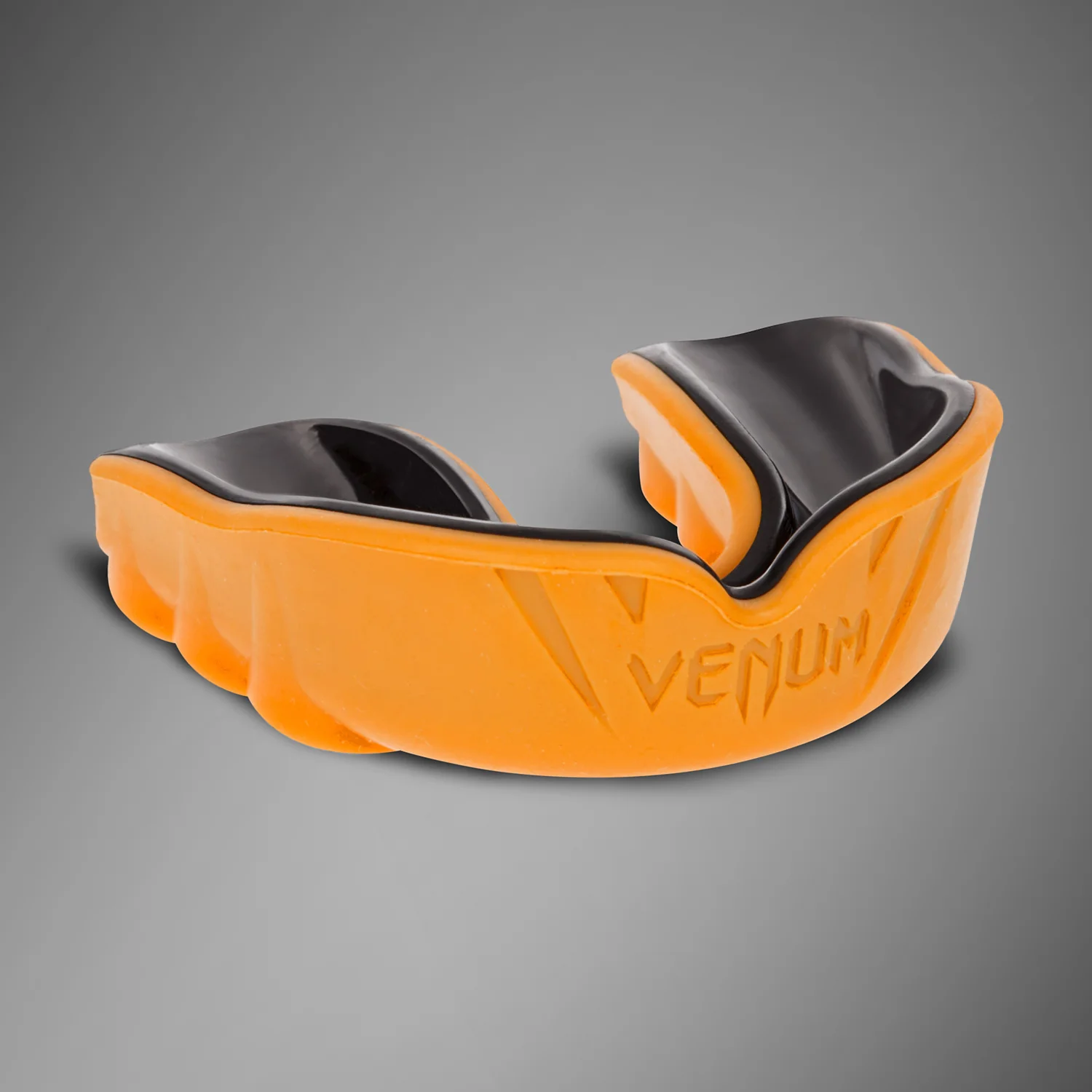 Venum Challenger Mouthguard - Image 3