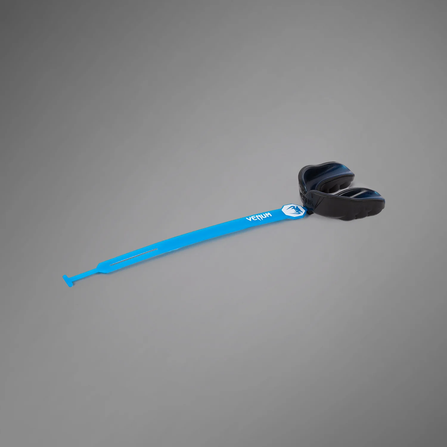 Venum Challenger Mouthguard Strap/Straples - Black/Blue - Image 3