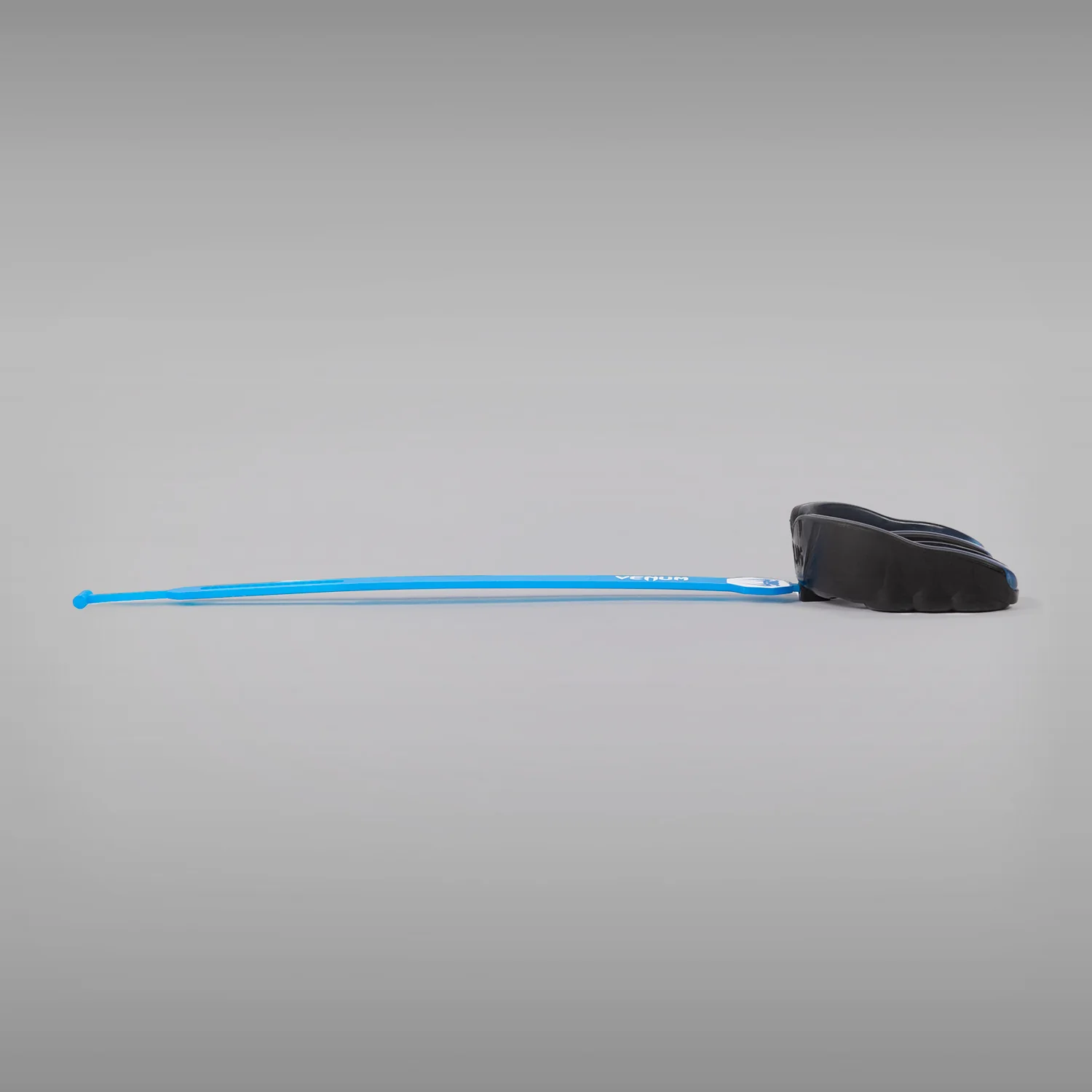 Venum Challenger Mouthguard Strap/Straples - Black/Blue - Image 5