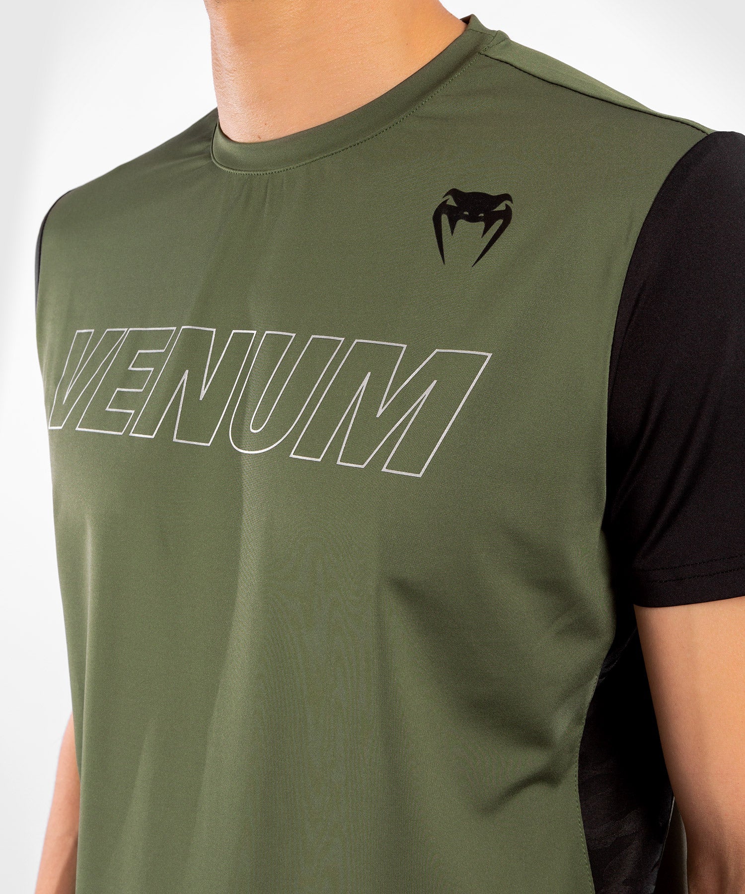 Venum Classic Evo Dry Tech T-shirt - Khaki/Silver - Image 5