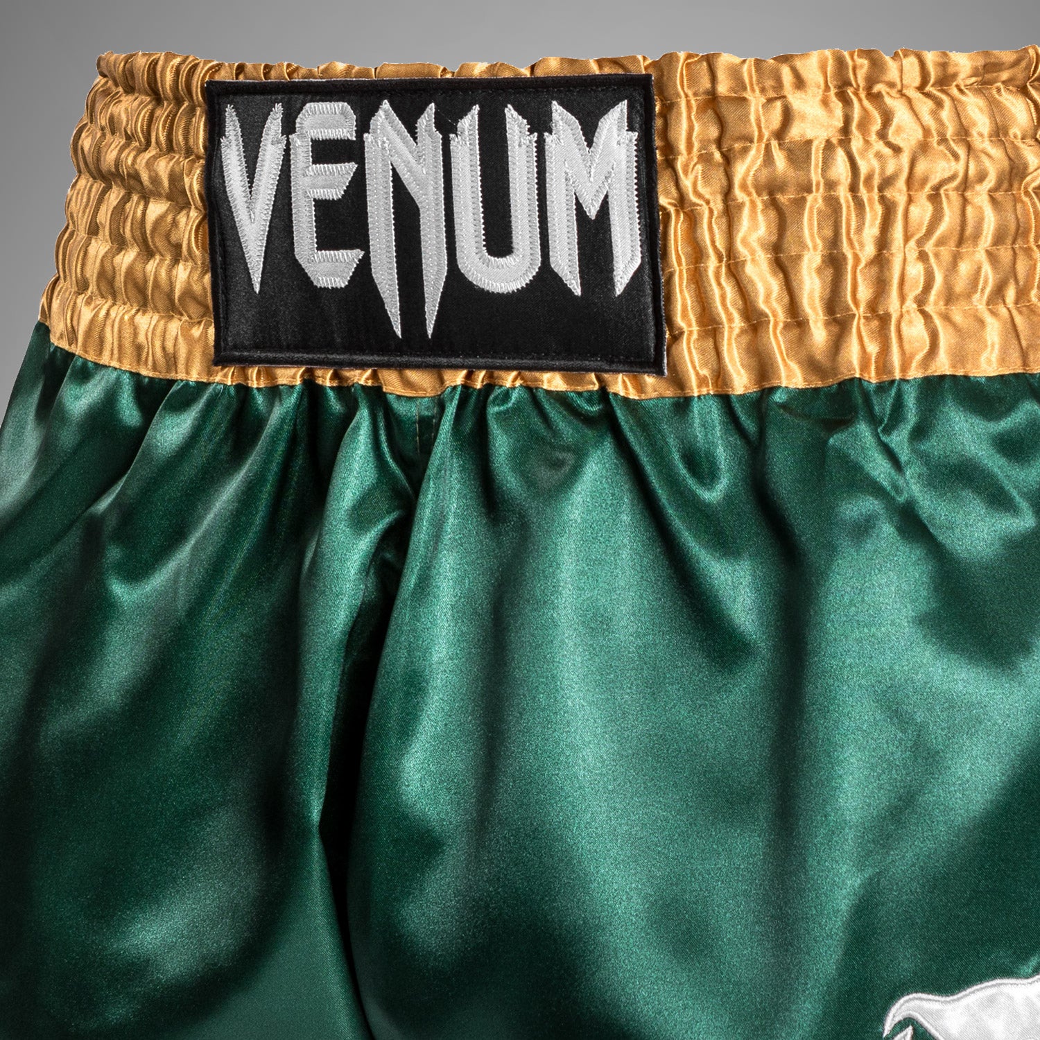 Venum Classic Muay Thaï Short - Green/Gold/White - Image 6