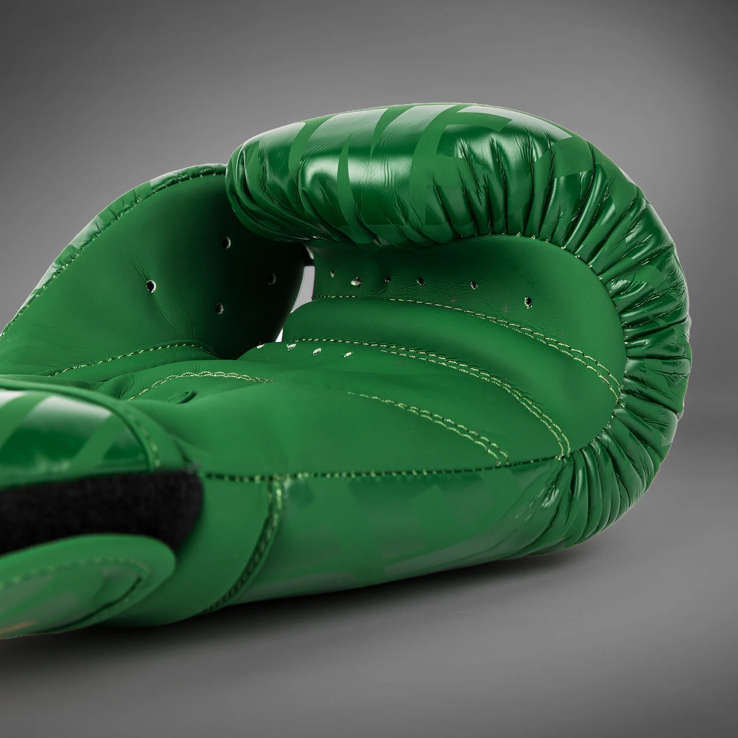 Venum Contender 1.5 XT Boxing Gloves - Forest Green - Image 4