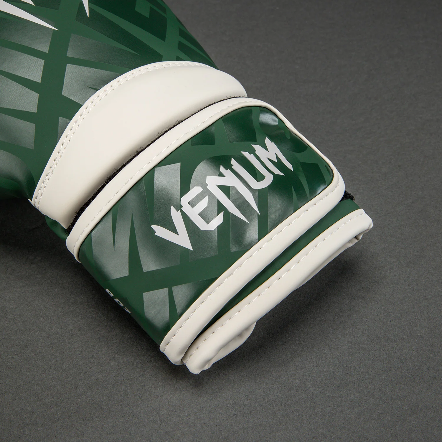 Venum Contender 1.5 XT Kids Boxing Gloves - Forest Green/Off White - Image 4