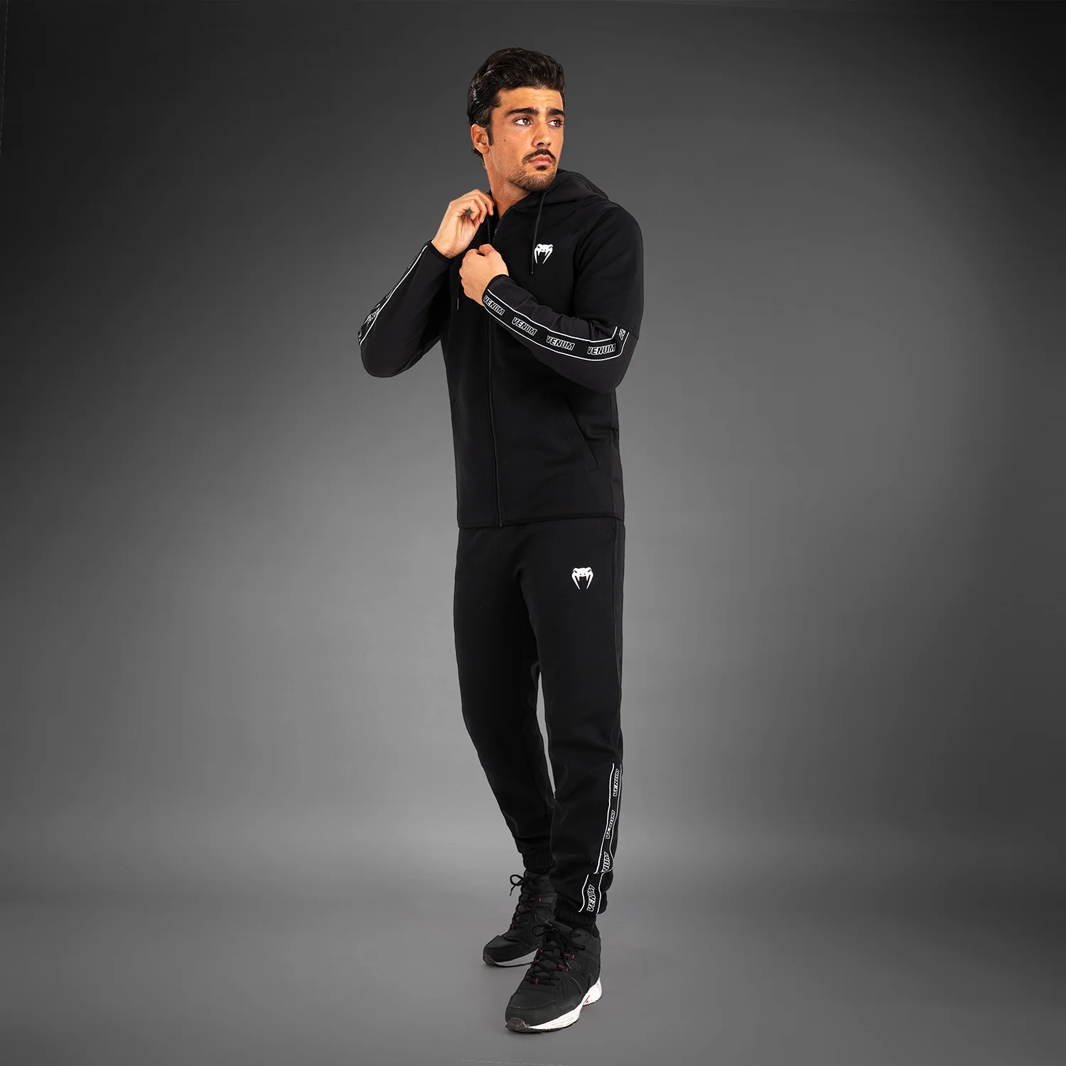 Venum Contender 4.0 Men’s Hoodie - Black - Image 3