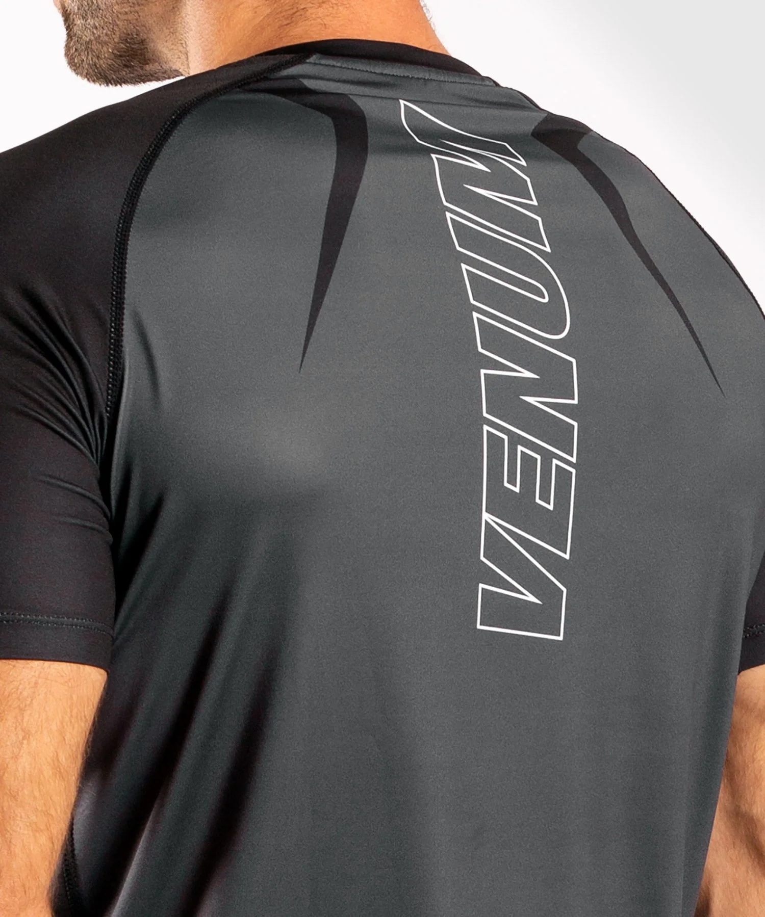 Venum Contender 5.0 Dry-Tech T-shirt - Black/Red - Image 6