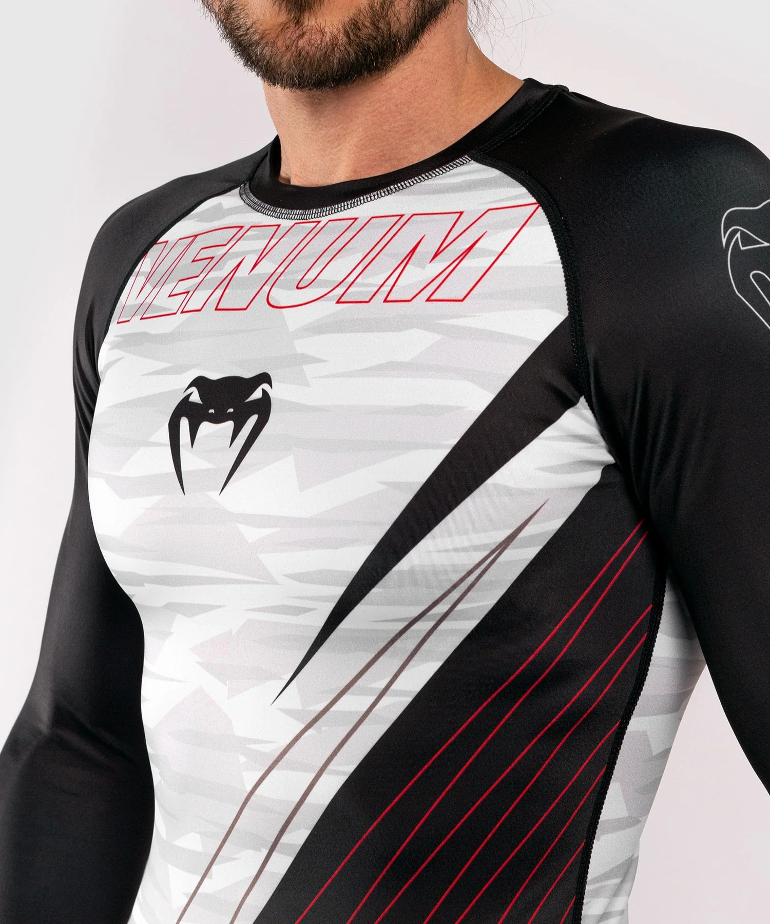 Venum Contender 5.0 Rashguard - Long sleeves - White/Camo - Image 6