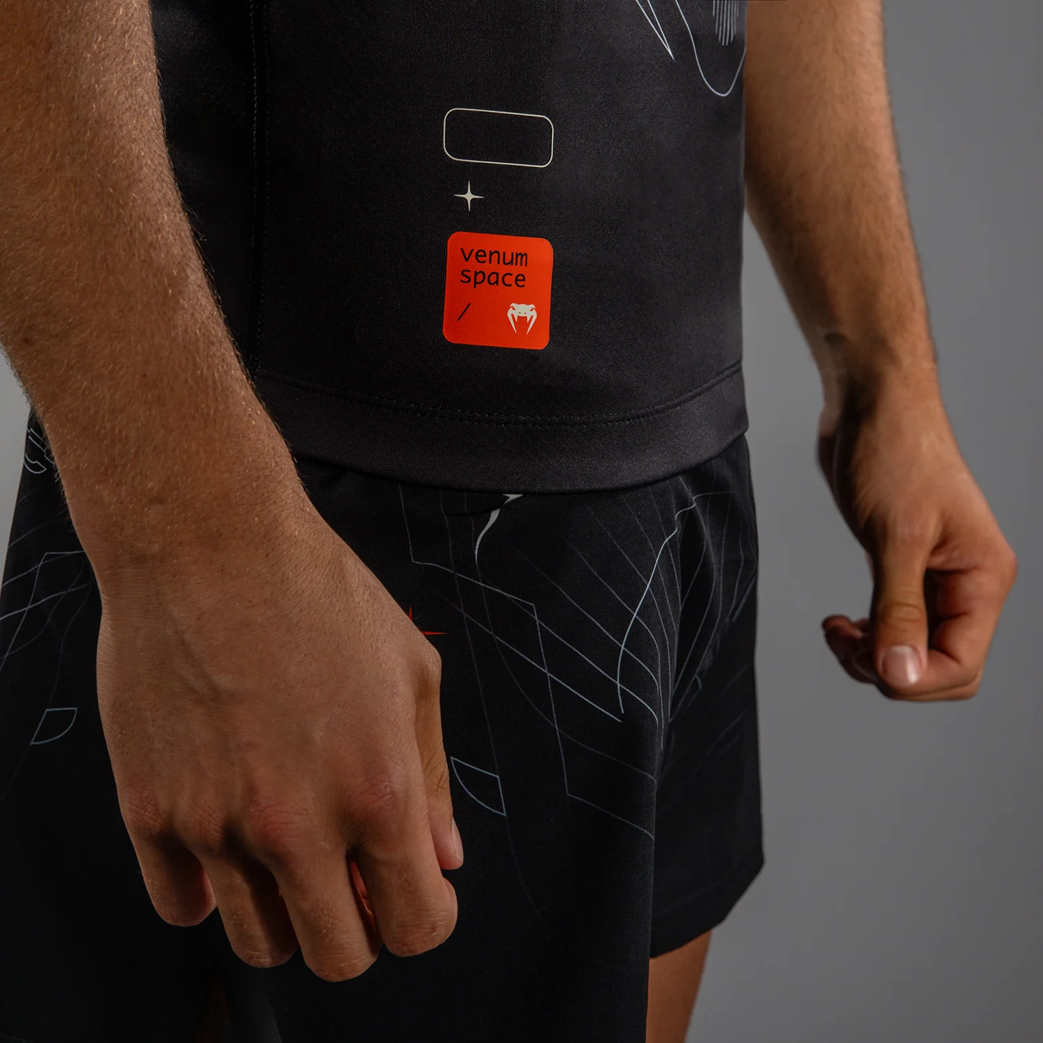 Venum Eclipse Short Sleeve Rashguard - Black/Ivory - Image 6