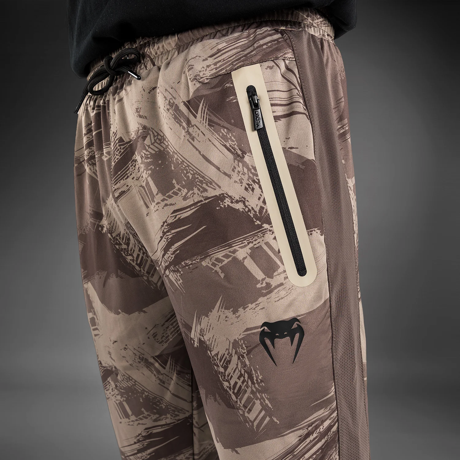 Venum Electron 3.0 Jogger - Sand - Image 6