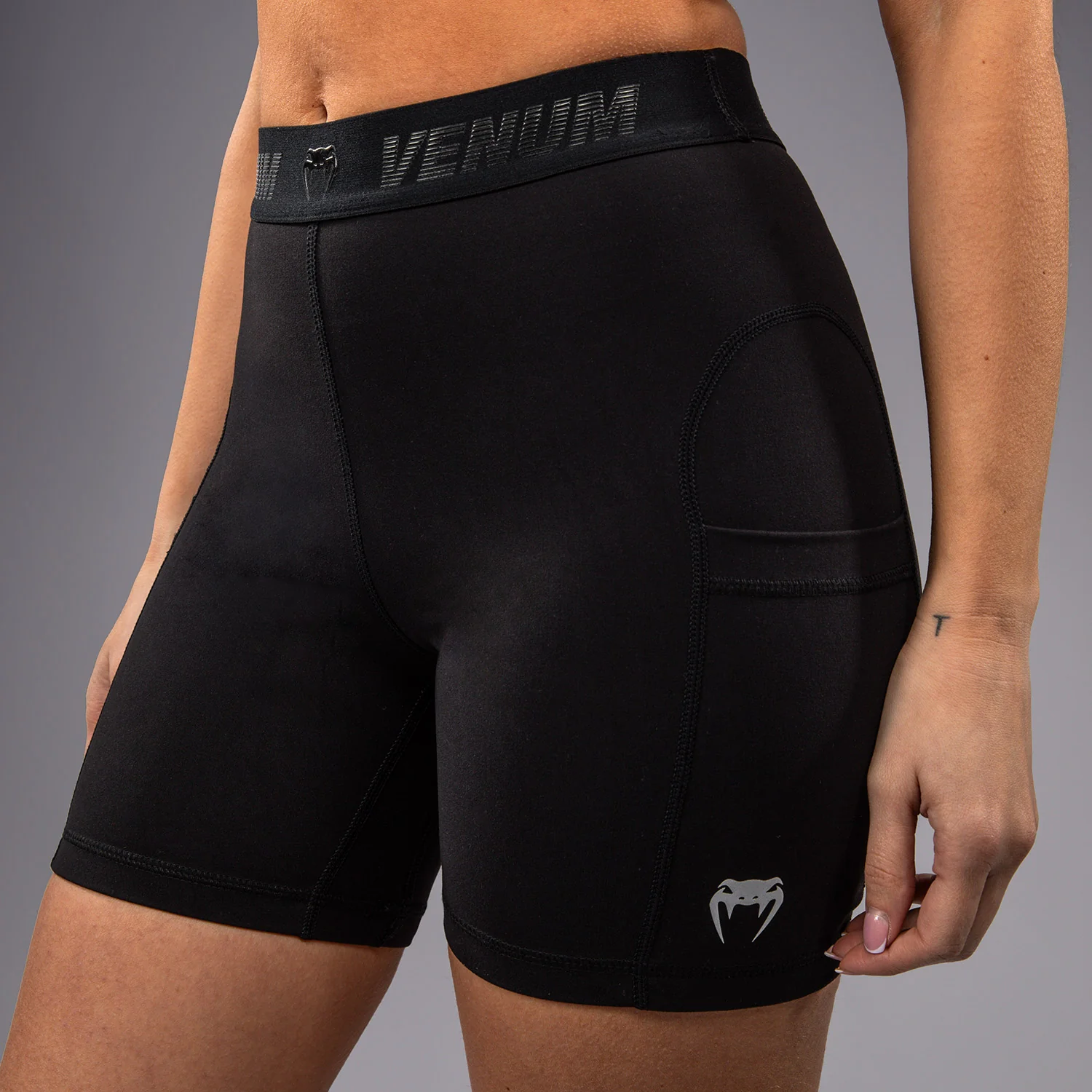 Venum Elevate Women Long ValeTudo Shorts- Black - Image 7