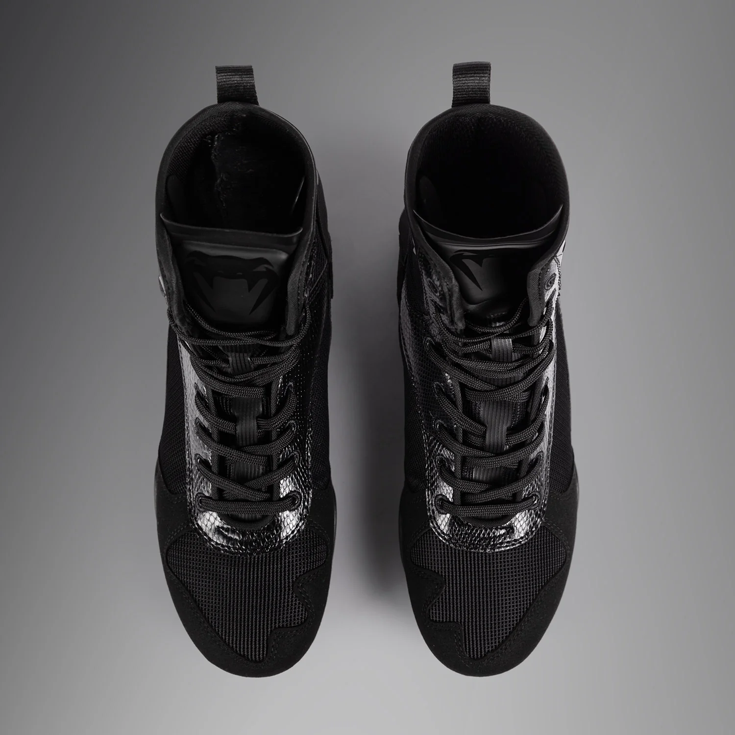 Venum Elite Boxing Shoes - Black - Image 4